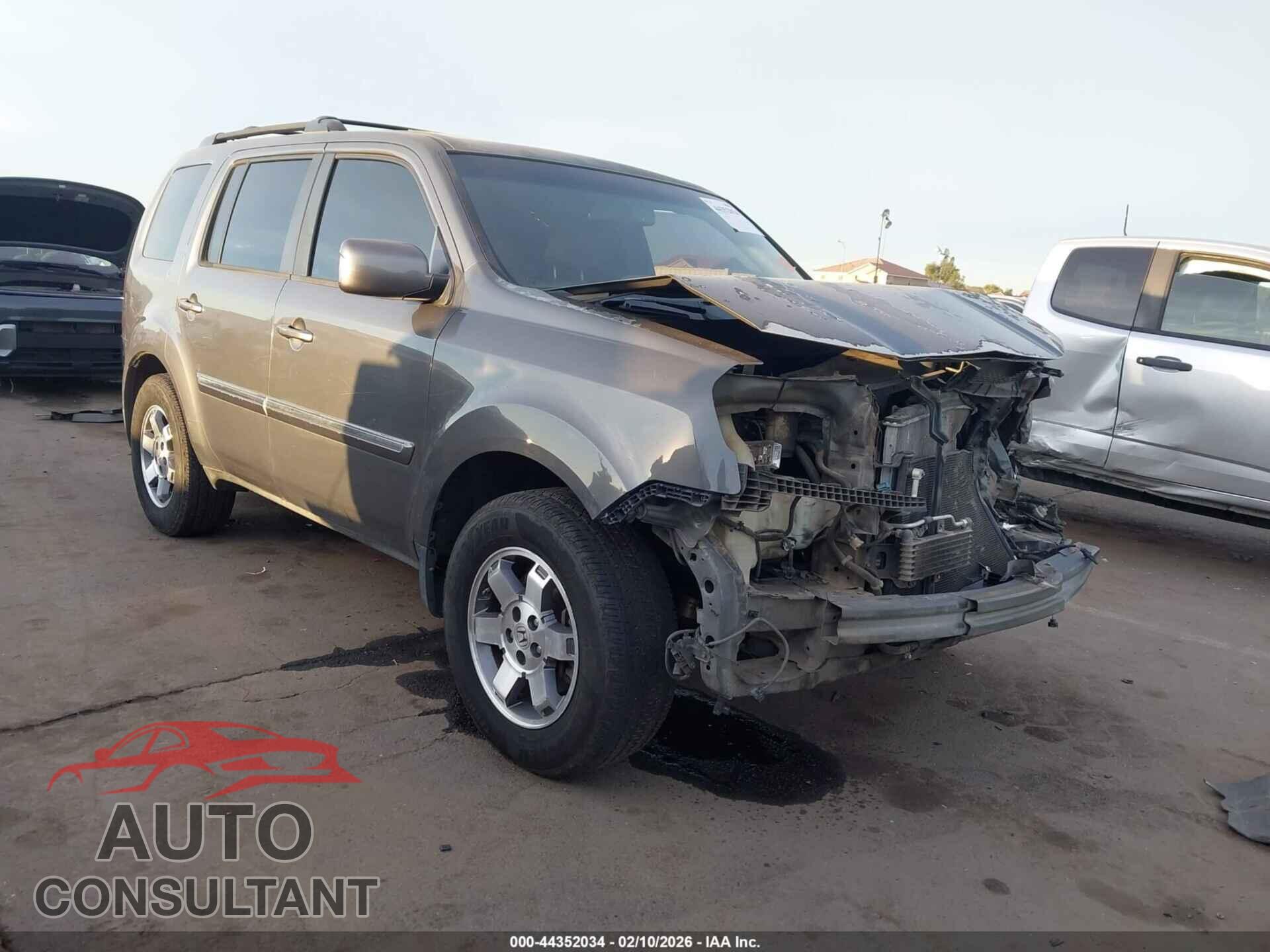 HONDA PILOT 2011 - 5FNYF3H90BB051850