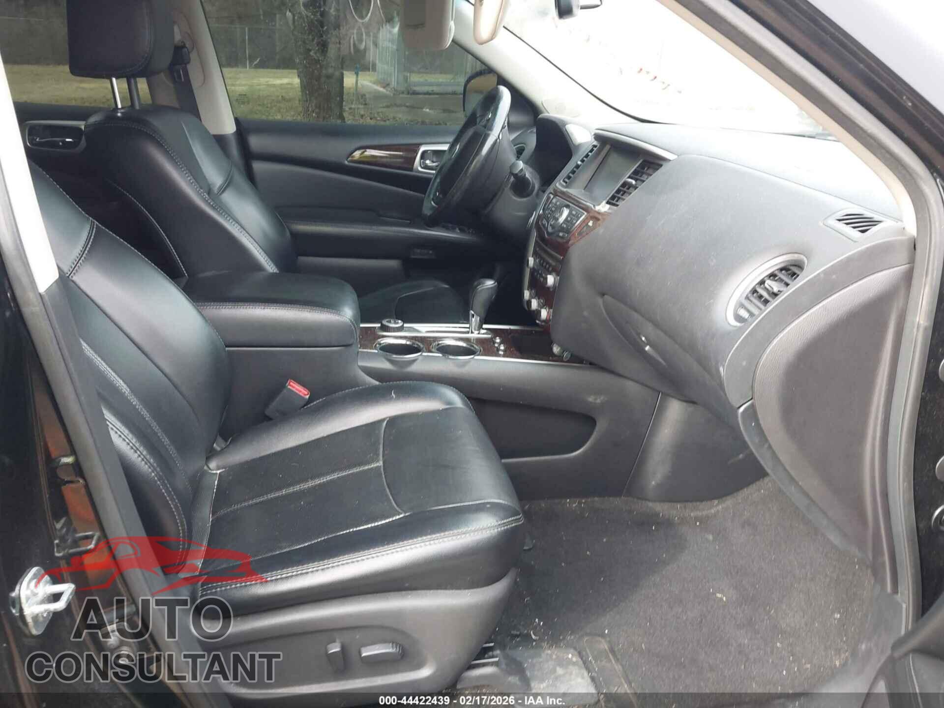 NISSAN PATHFINDER 2014 - 5N1AR2MM3EC727699