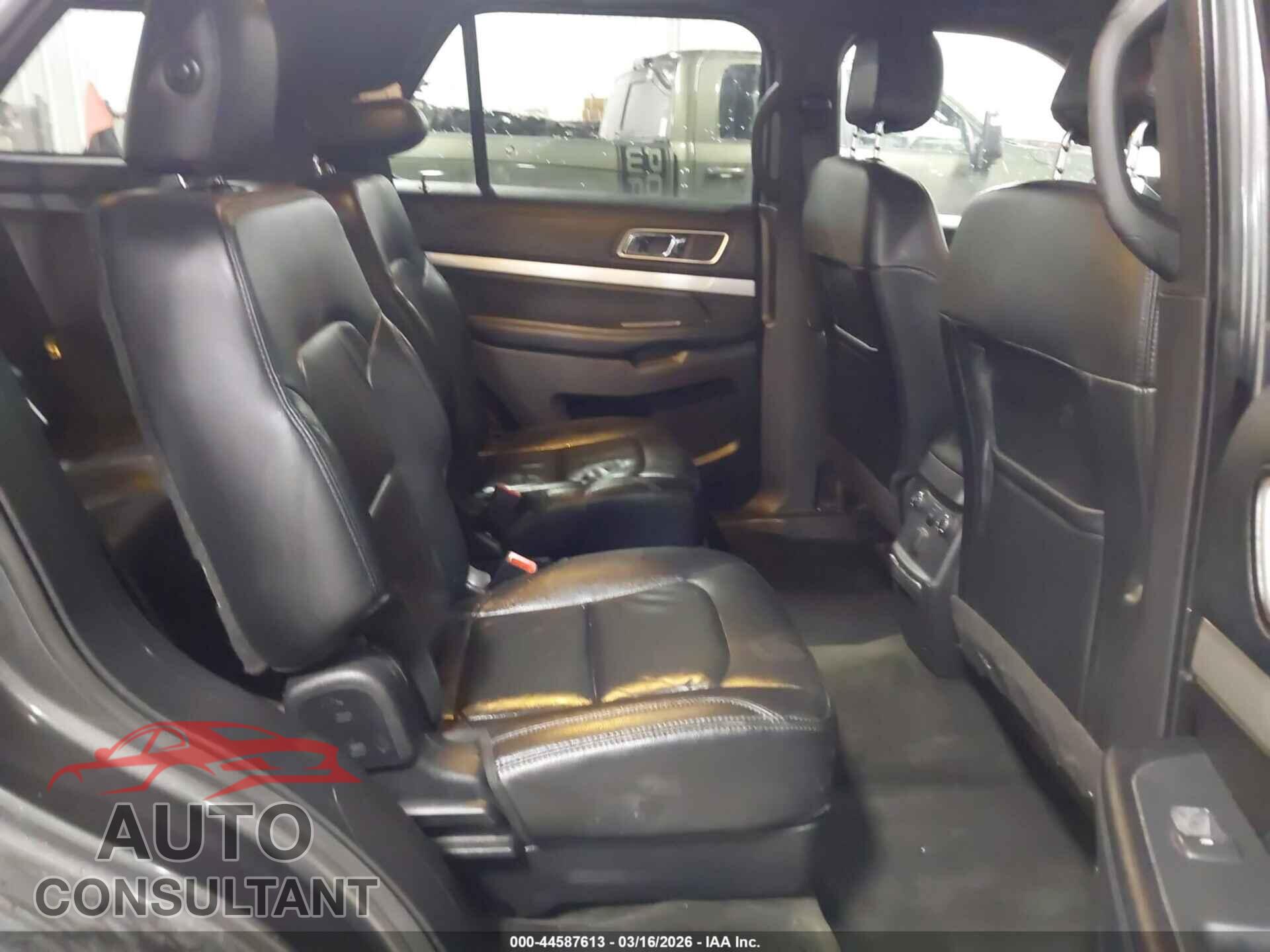 FORD EXPLORER 2017 - 1FM5K8DH2HGA75585