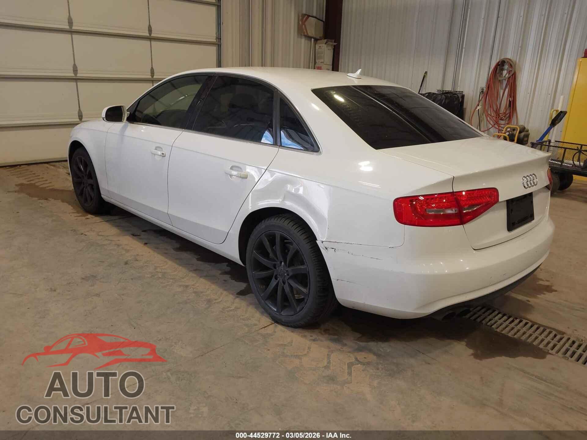 AUDI A4 2013 - WAUFFAFLXDA139677