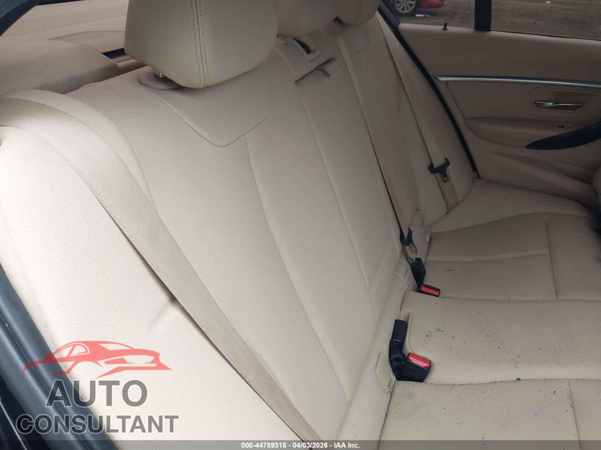 BMW 328I 2016 - WBA8E9G59GNT85630