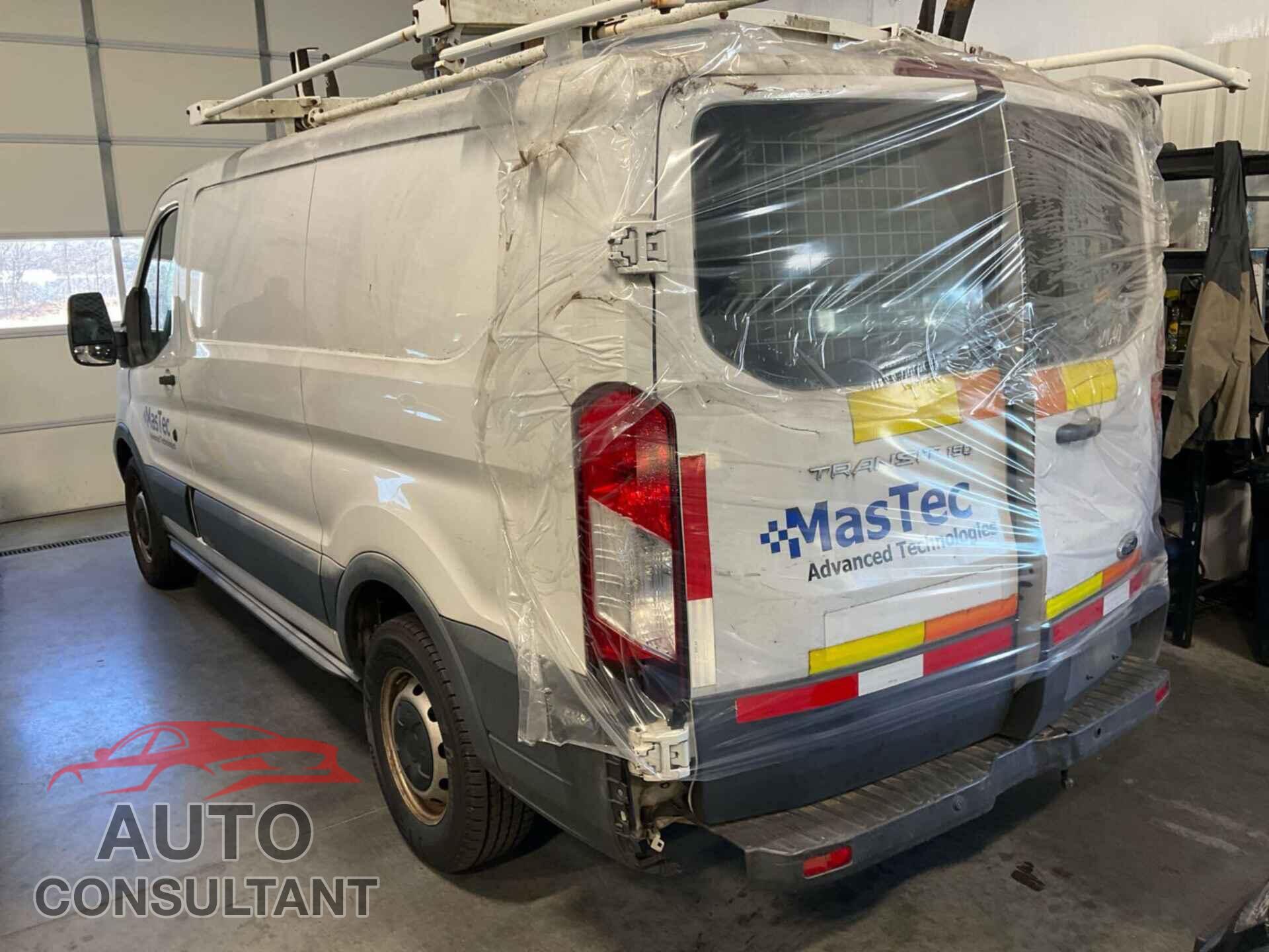 FORD TRANSIT-150 2015 - 1FTNE1YM2FKA97395