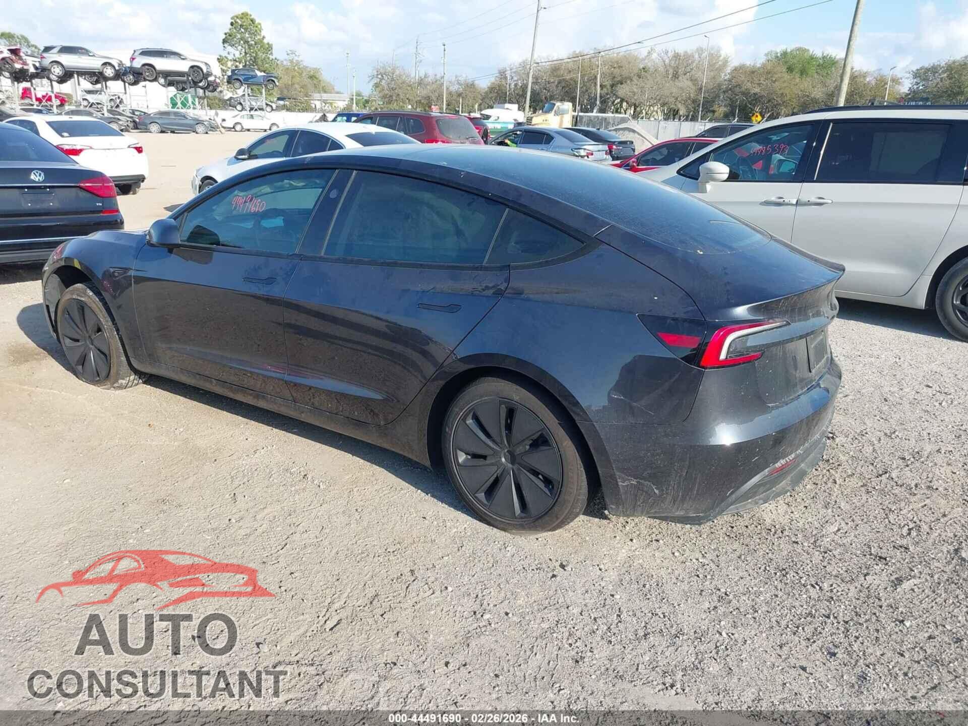 TESLA MODEL 3 2025 - 5YJ3E1EA8SF997792