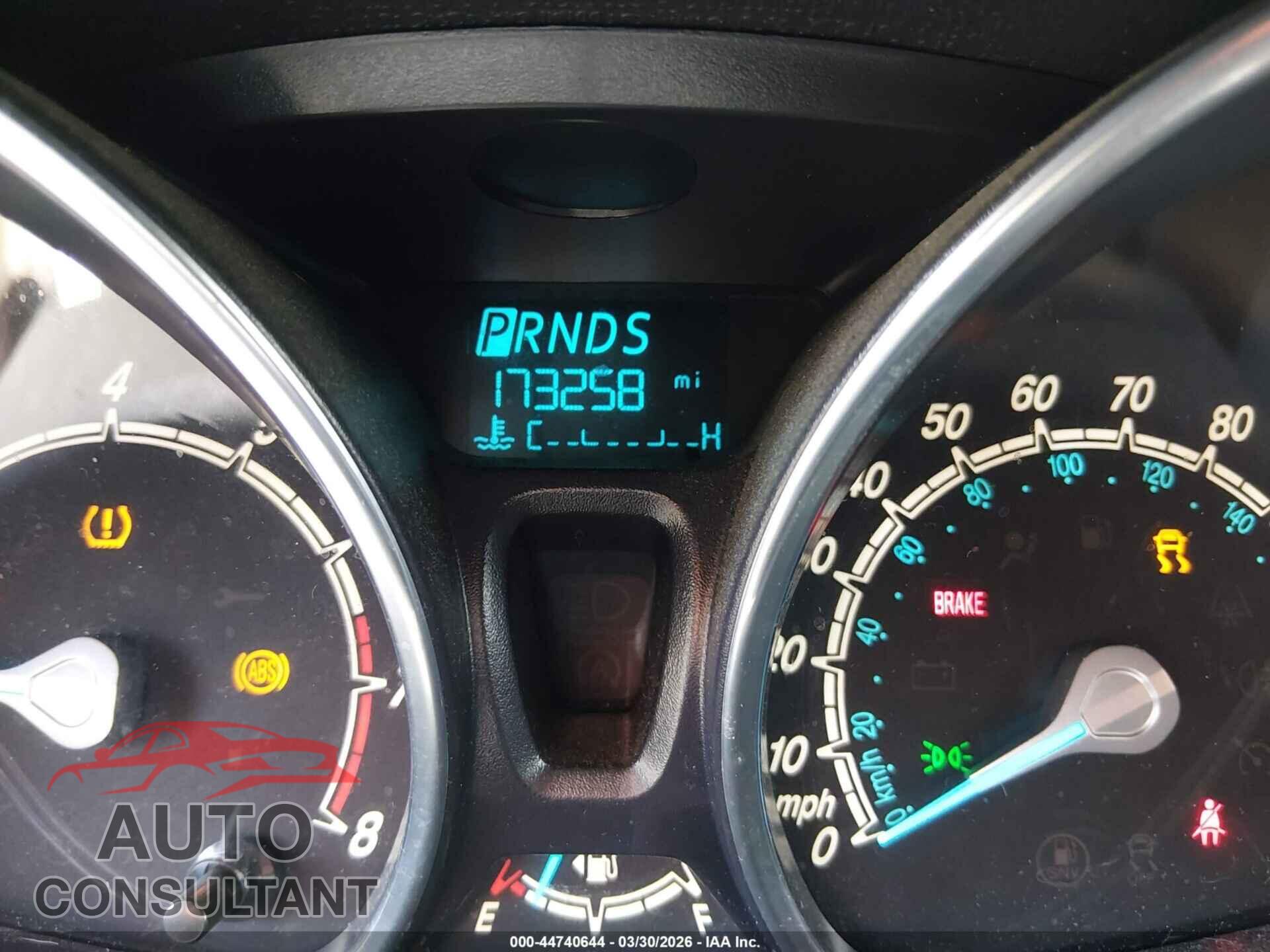 FORD FIESTA 2014 - 3FADP4EJ7EM127201