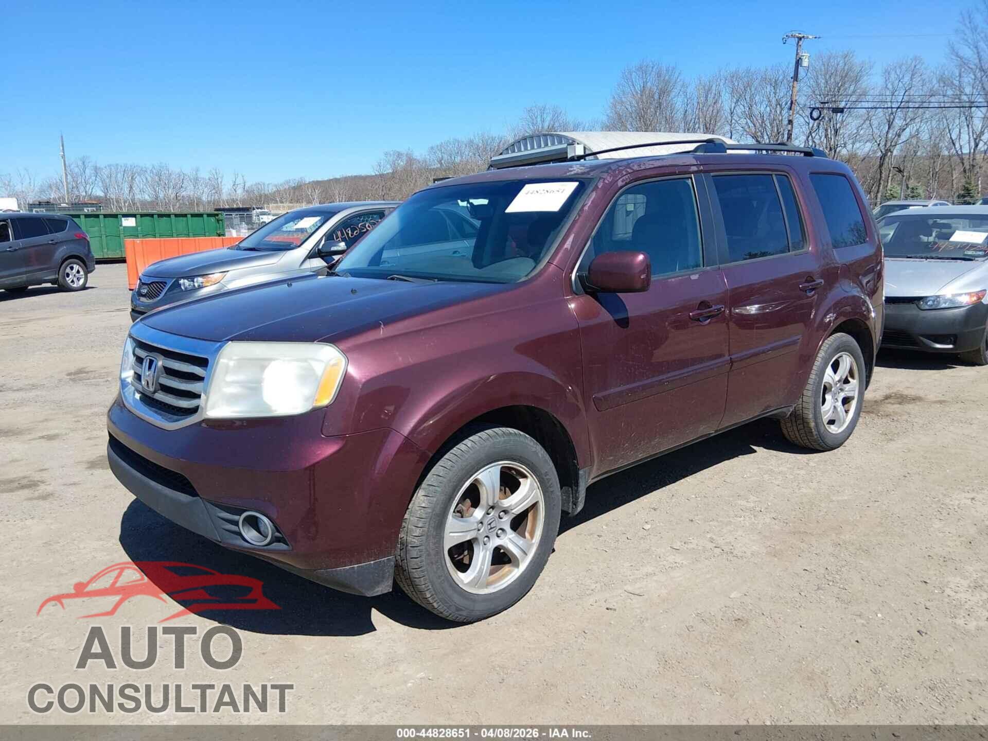 HONDA PILOT 2014 - 5FNYF4H52EB027847