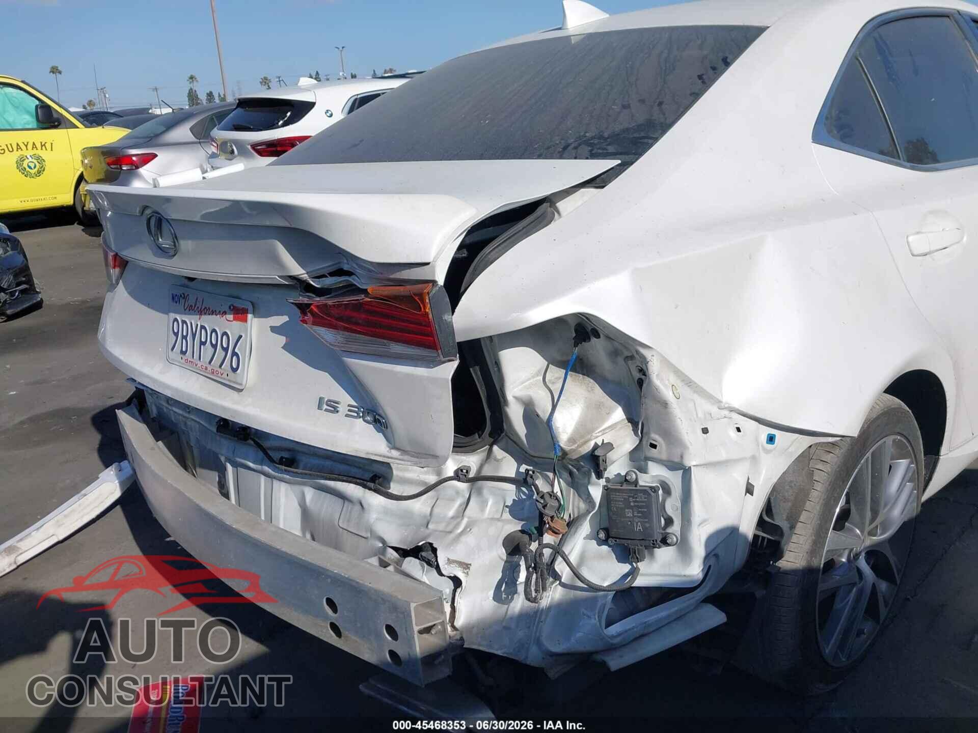 LEXUS IS 300 2019 - JTHBA1D21K5096006