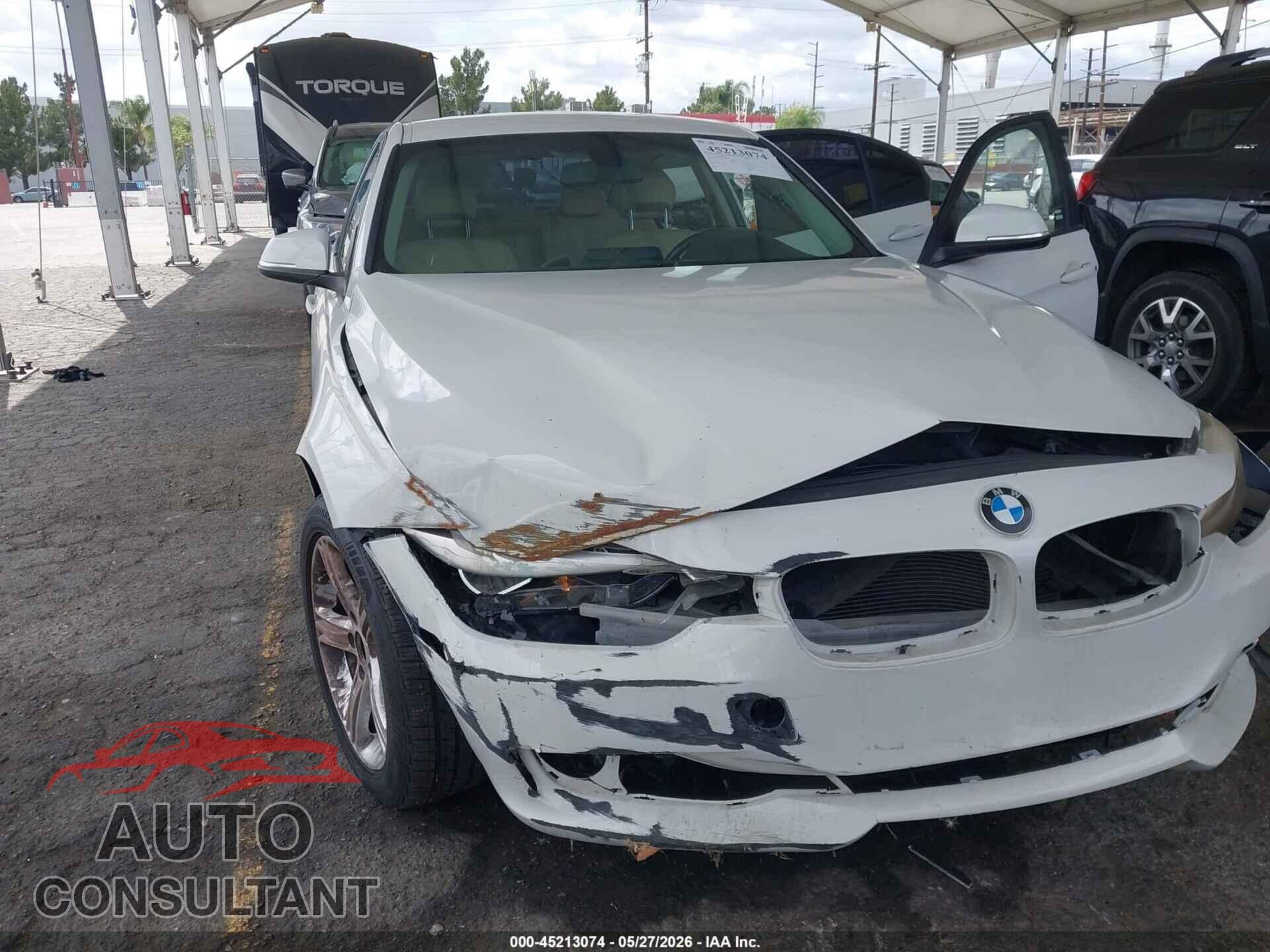 BMW 320I 2014 - WBA3B1C51EP679261