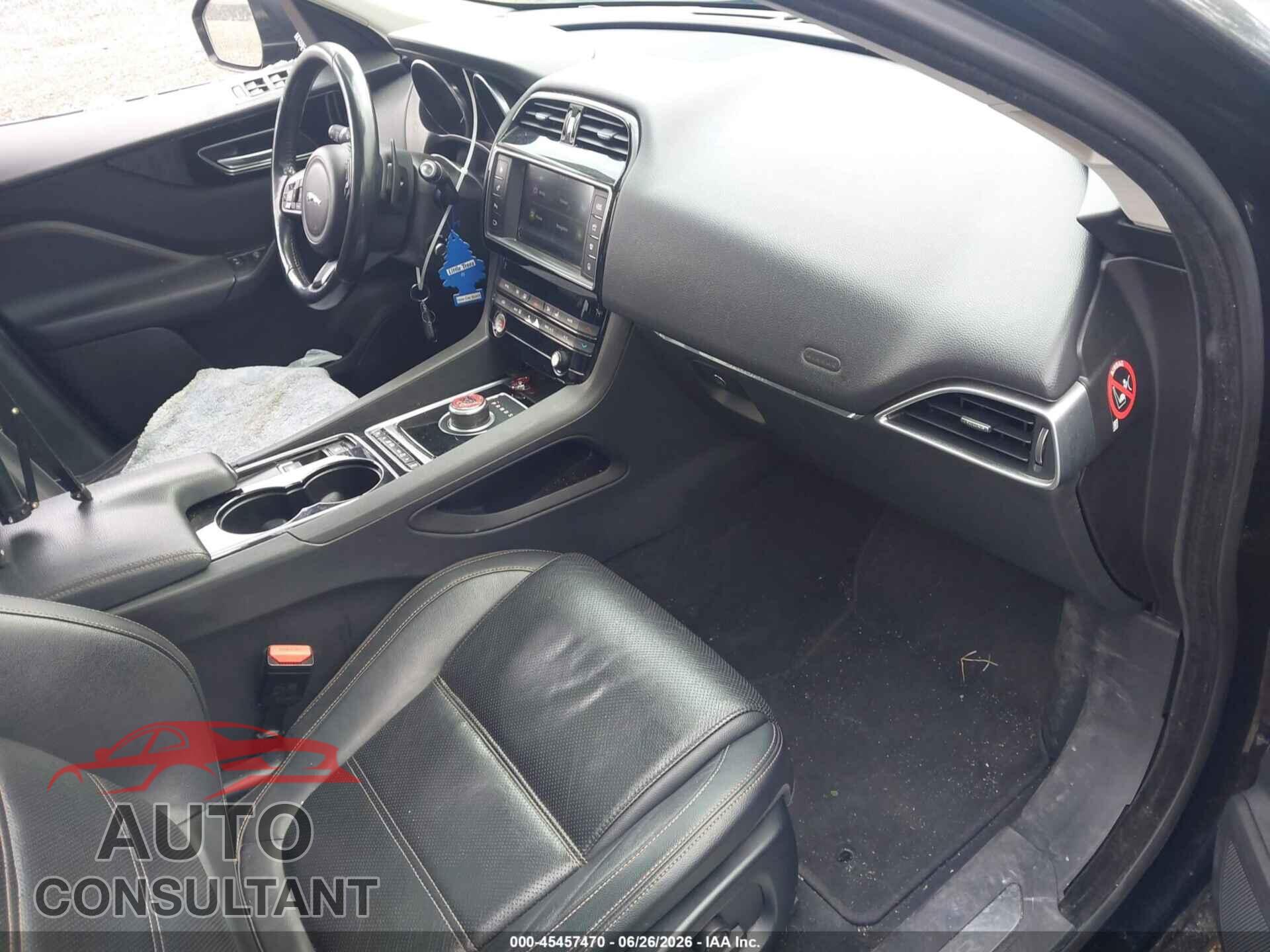 JAGUAR F-PACE 2017 - SADCK2BV3HA064653