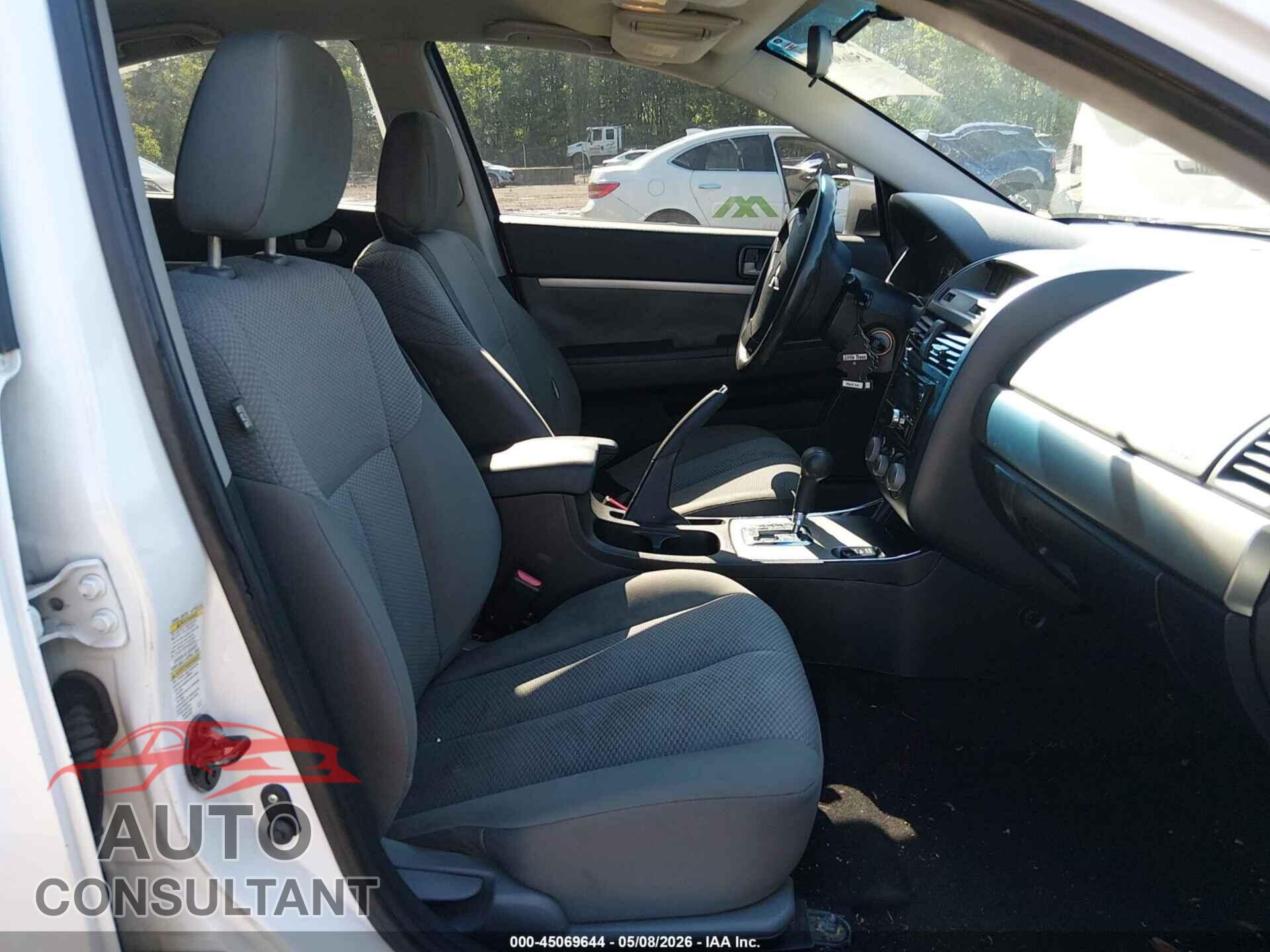 MITSUBISHI GALANT 2010 - 4A32B2FF1AE002304