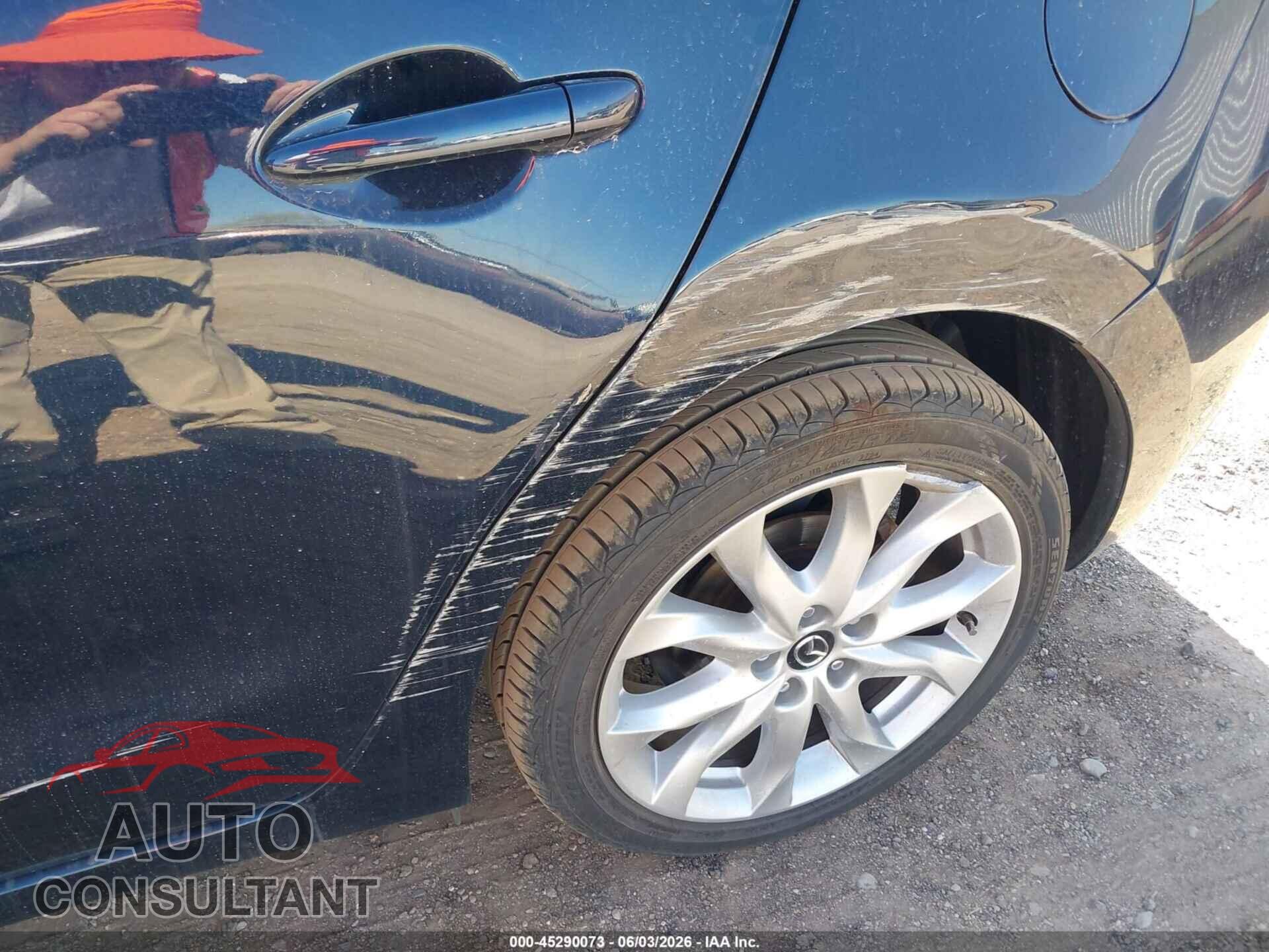 MAZDA MAZDA3 2016 - JM1BM1N31G1280098