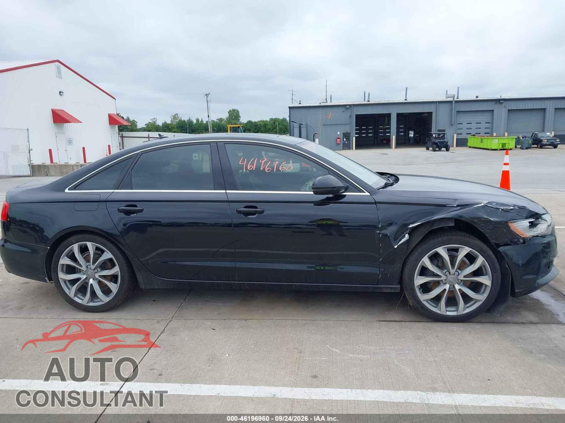 AUDI A6 2013 - WAUGFBFC2DN085634