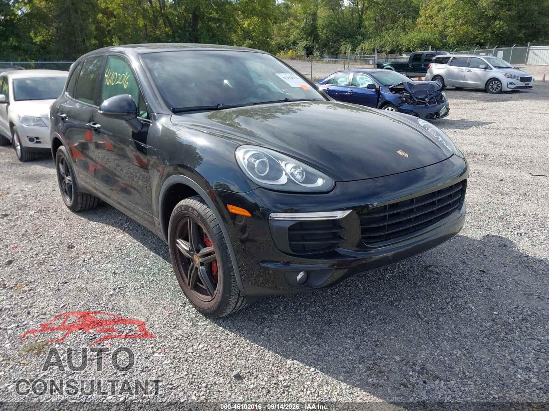 PORSCHE CAYENNE 2016 - WP1AA2A29GKA10052
