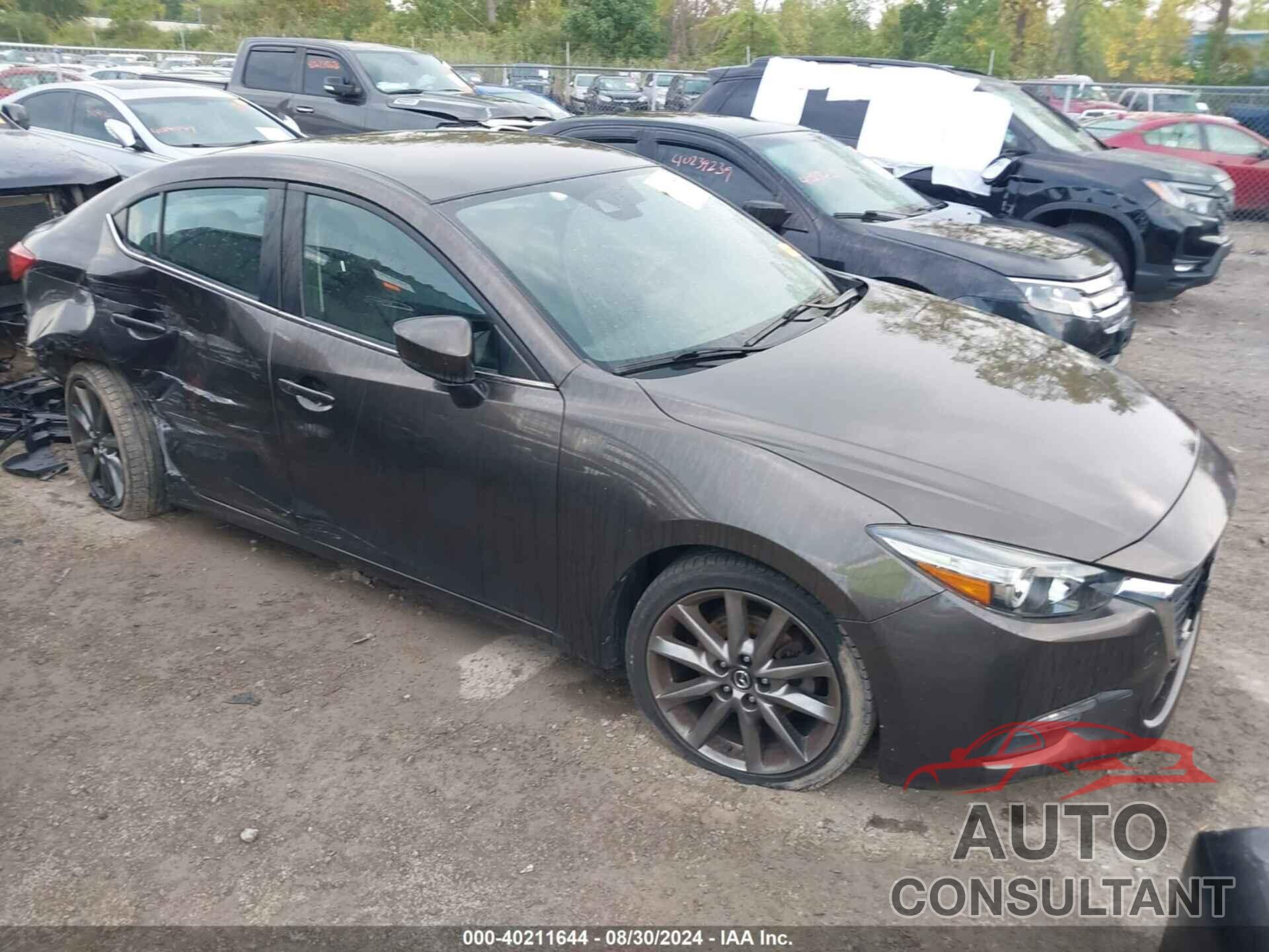 MAZDA MAZDA3 2018 - 3MZBN1V31JM190342