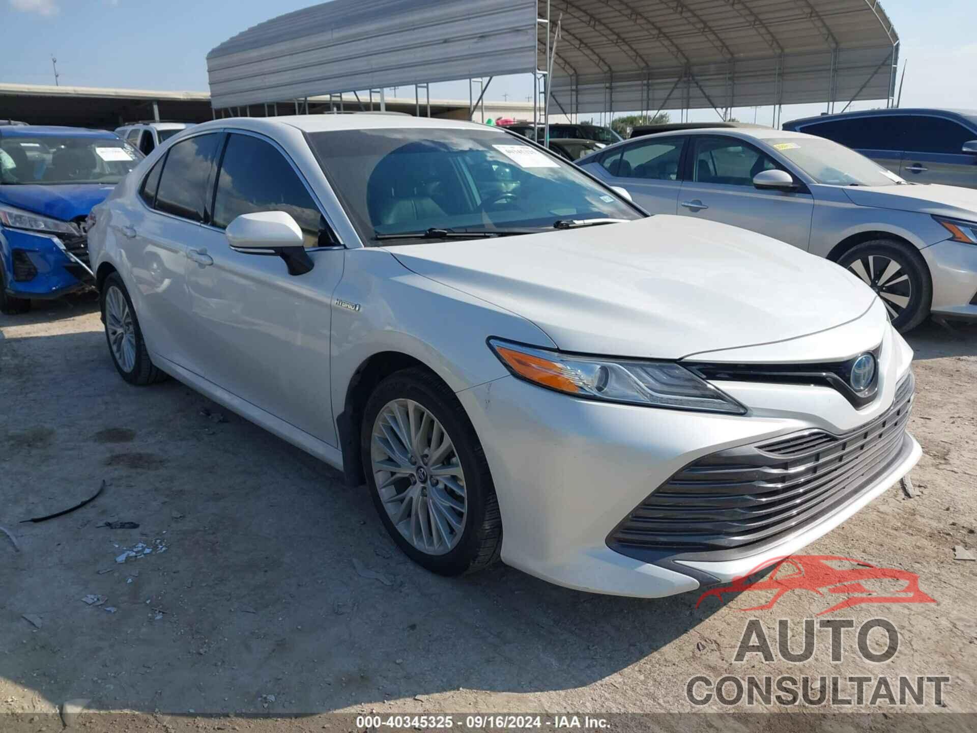 TOYOTA CAMRY HYBRID 2019 - 4T1B21HK1KU521573