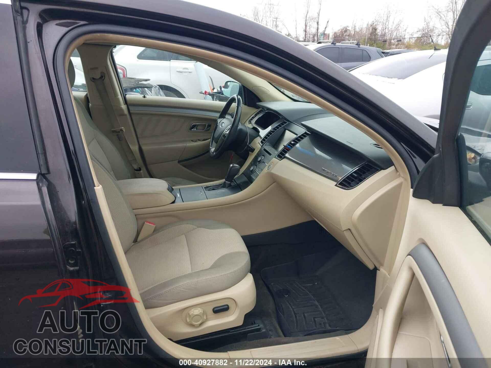 FORD TAURUS 2013 - 1FAHP2E82DG171490