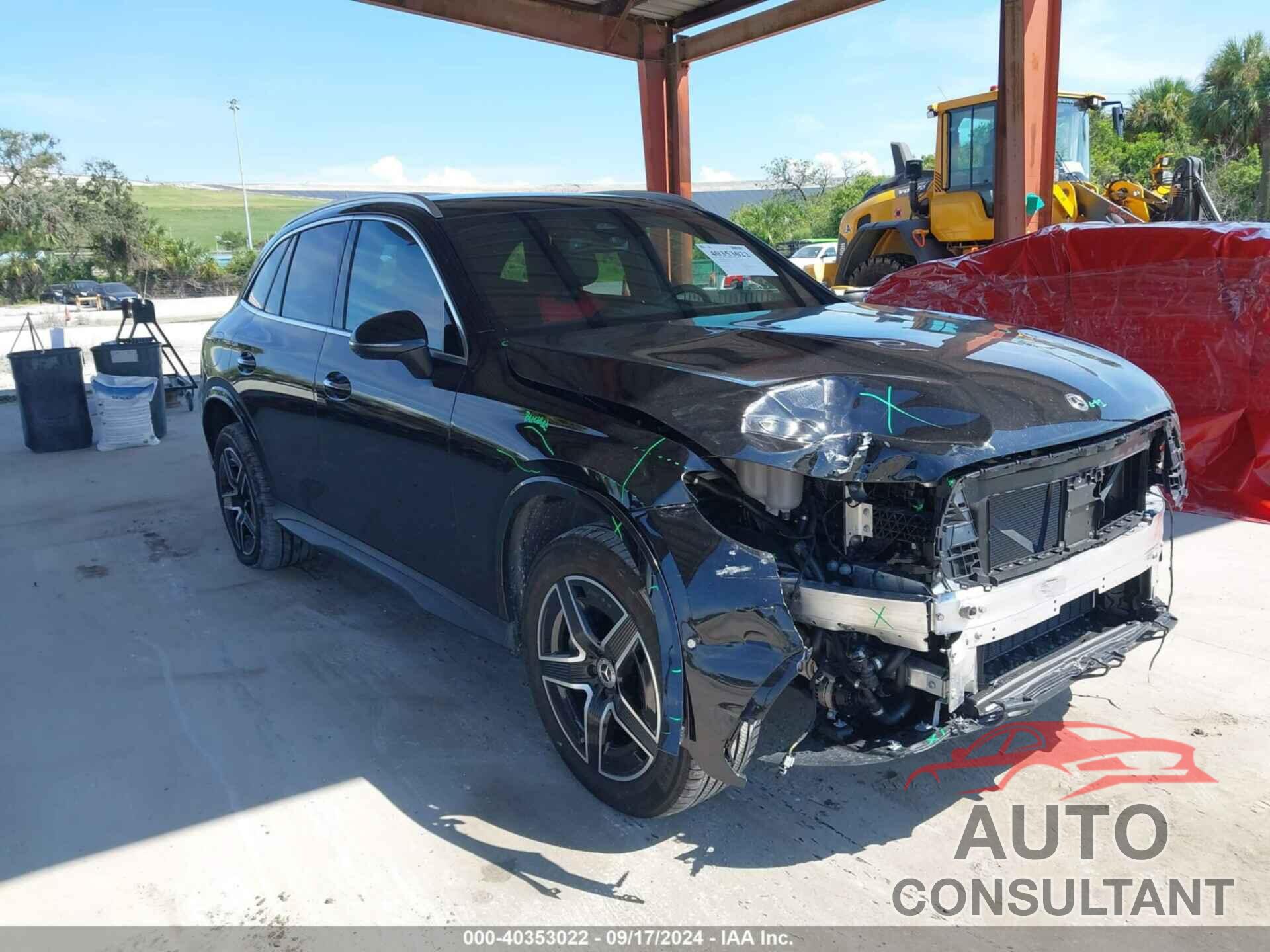 MERCEDES-BENZ GLC 300 2023 - W1NKM4GB9PF052528