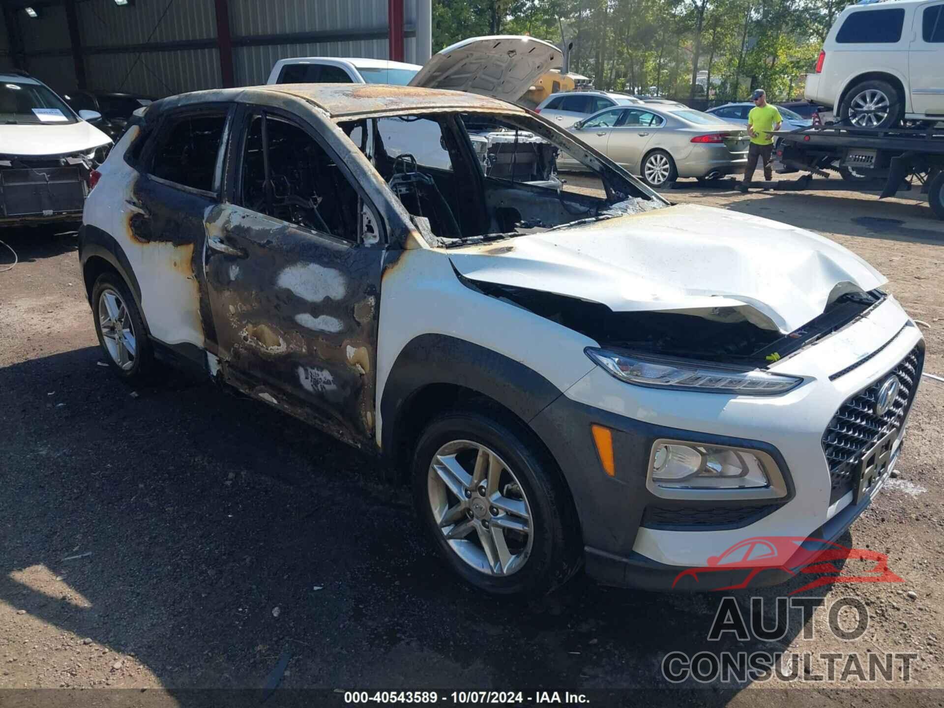 HYUNDAI KONA 2021 - KM8K12AA1MU659336