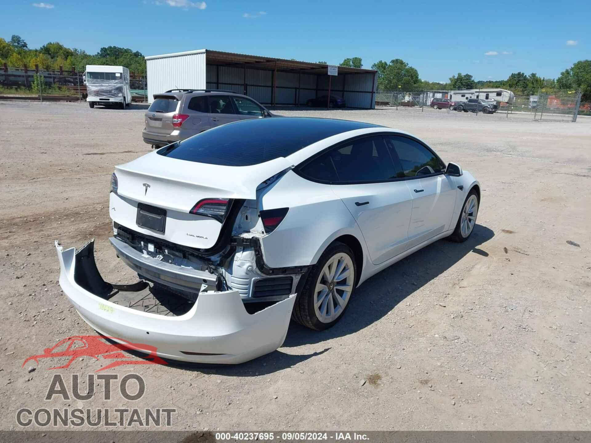 TESLA MODEL 3 2022 - 5YJ3E1EB0NF186548