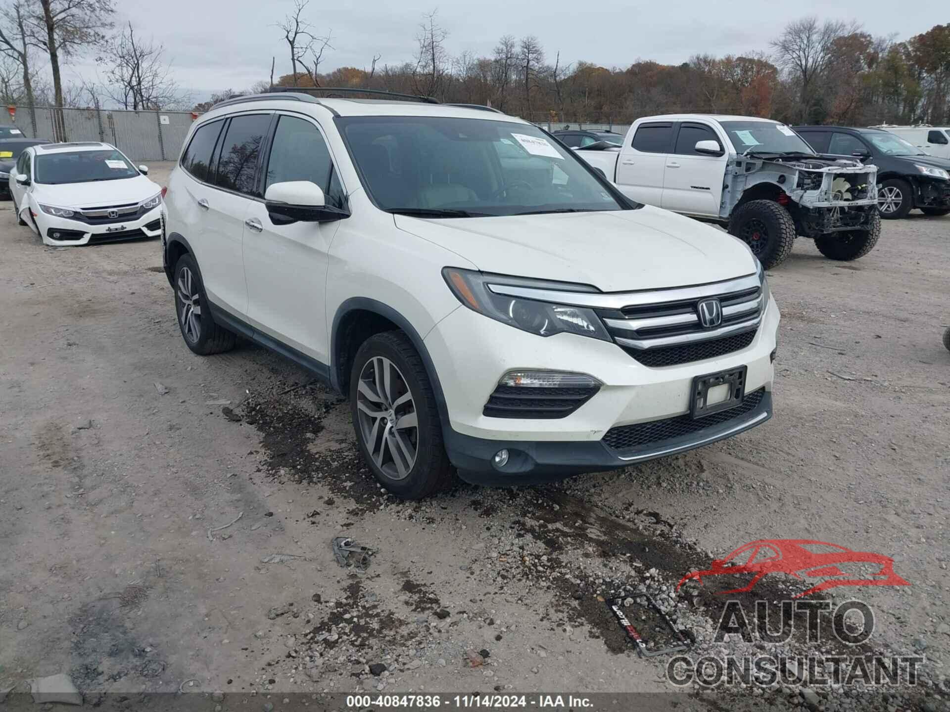 HONDA PILOT 2017 - 5FNYF6H94HB022281