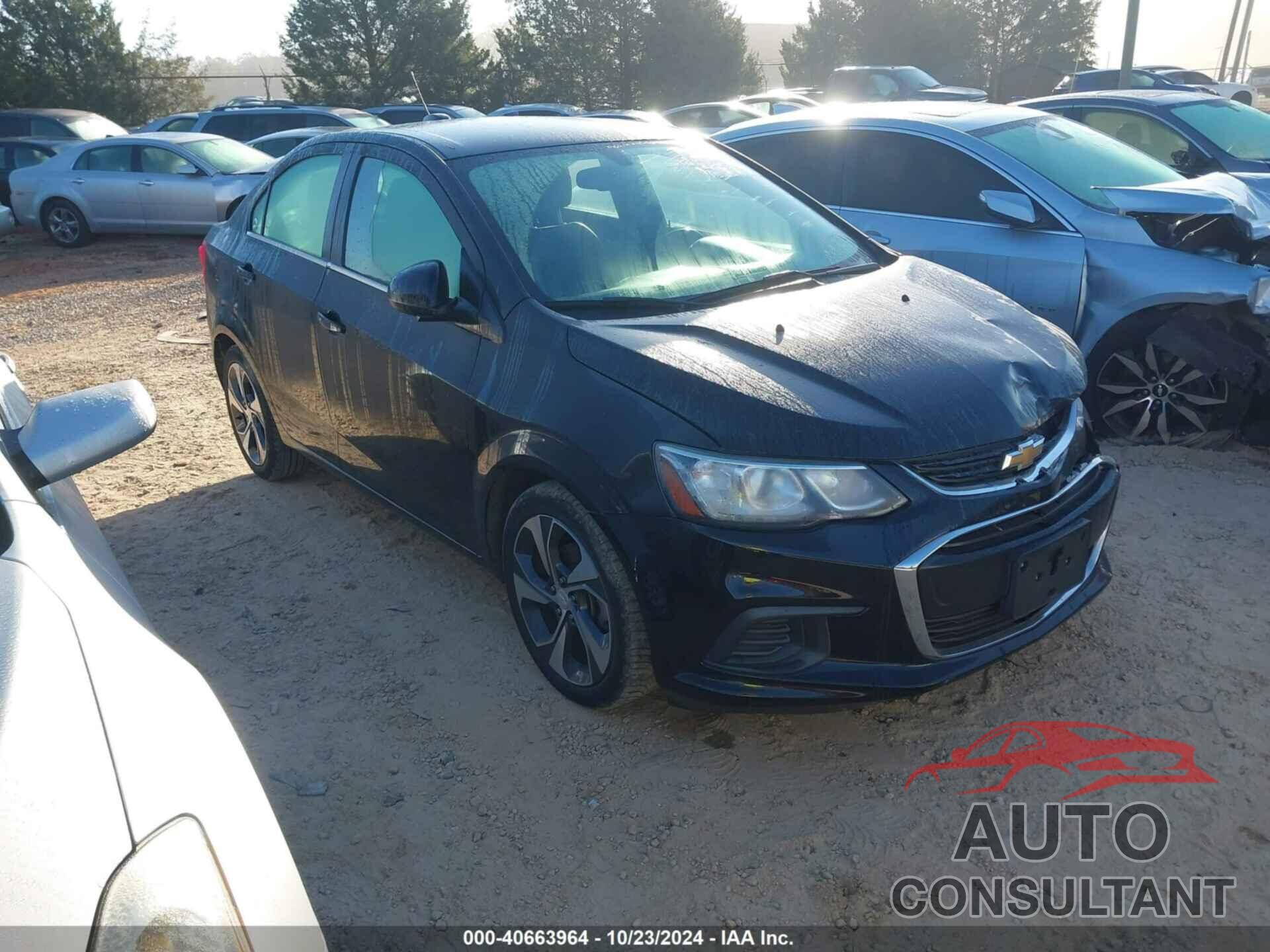 CHEVROLET SONIC 2018 - 1G1JF5SBXJ4133205
