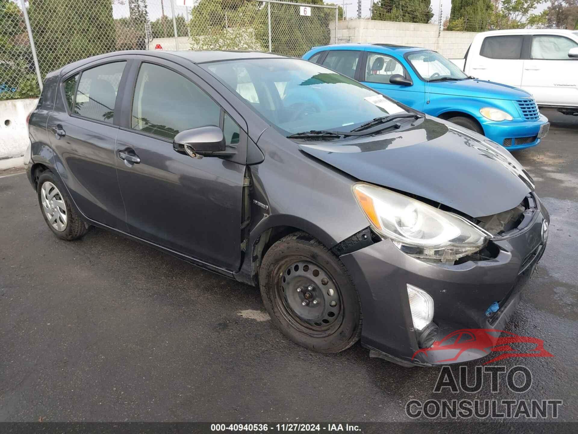 TOYOTA PRIUS C 2015 - JTDKDTB33F1103809