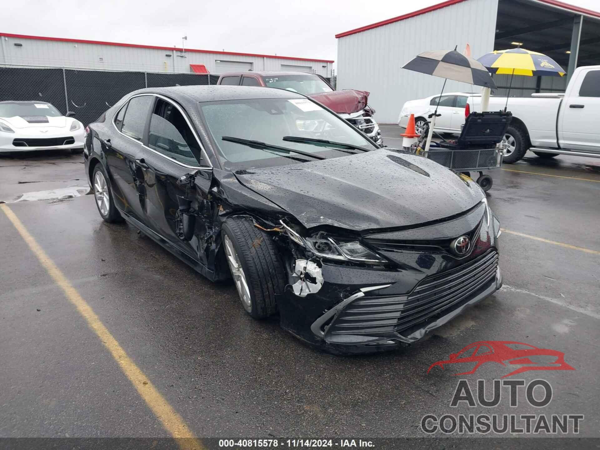 TOYOTA CAMRY 2021 - 4T1C11AK8MU416923