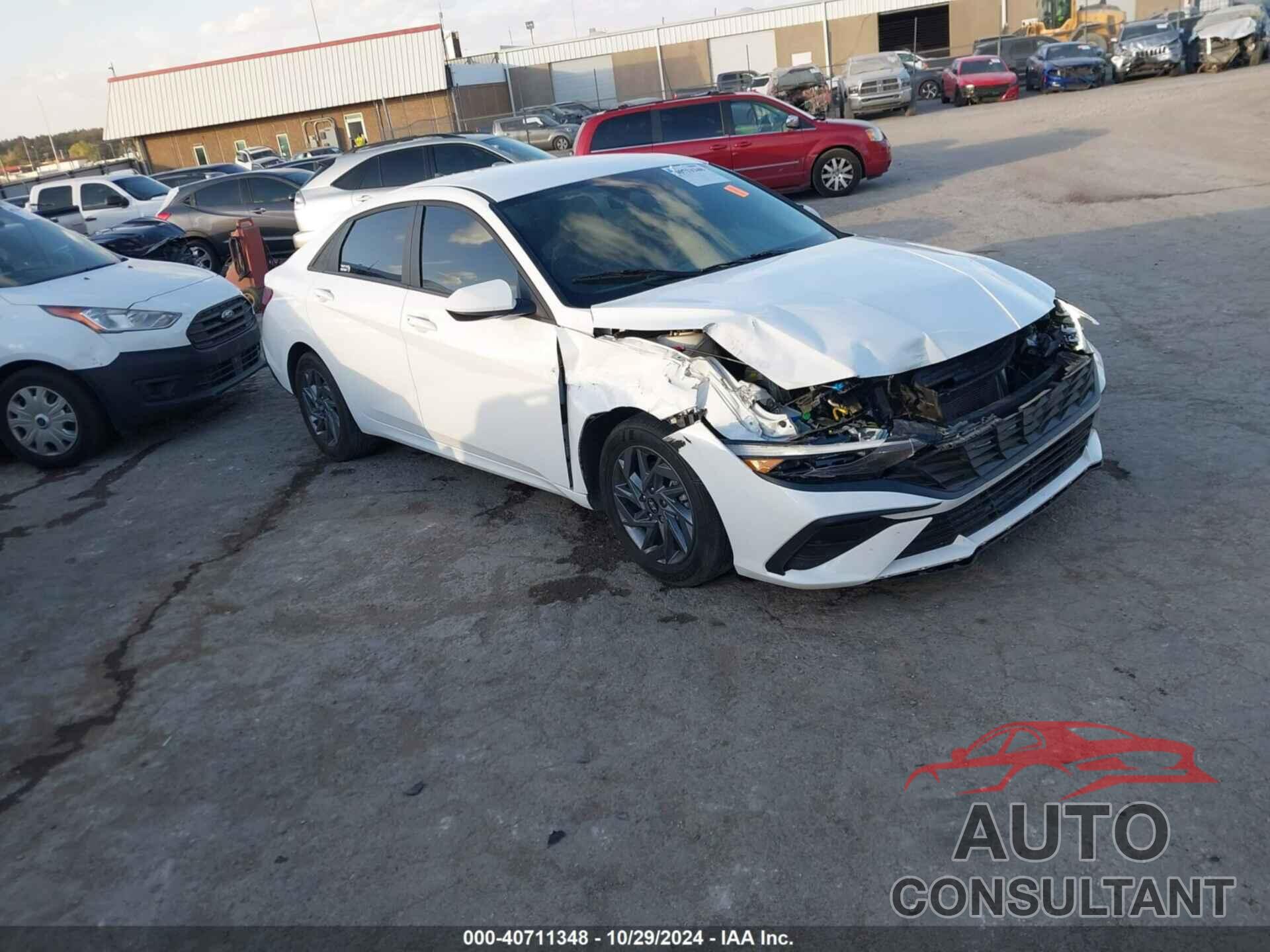 HYUNDAI ELANTRA 2024 - KMHLM4DGXRU716972
