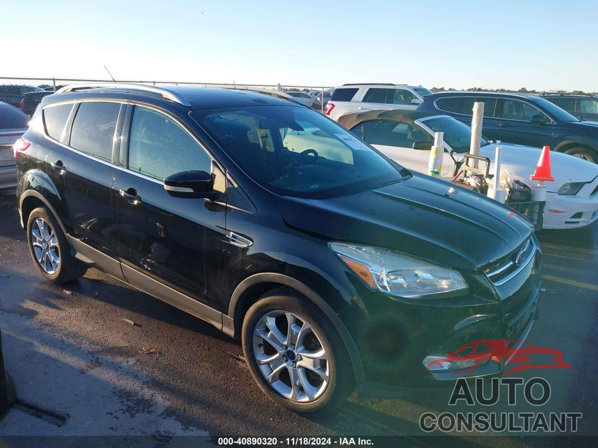 FORD ESCAPE 2016 - 1FMCU0J96GUA75475
