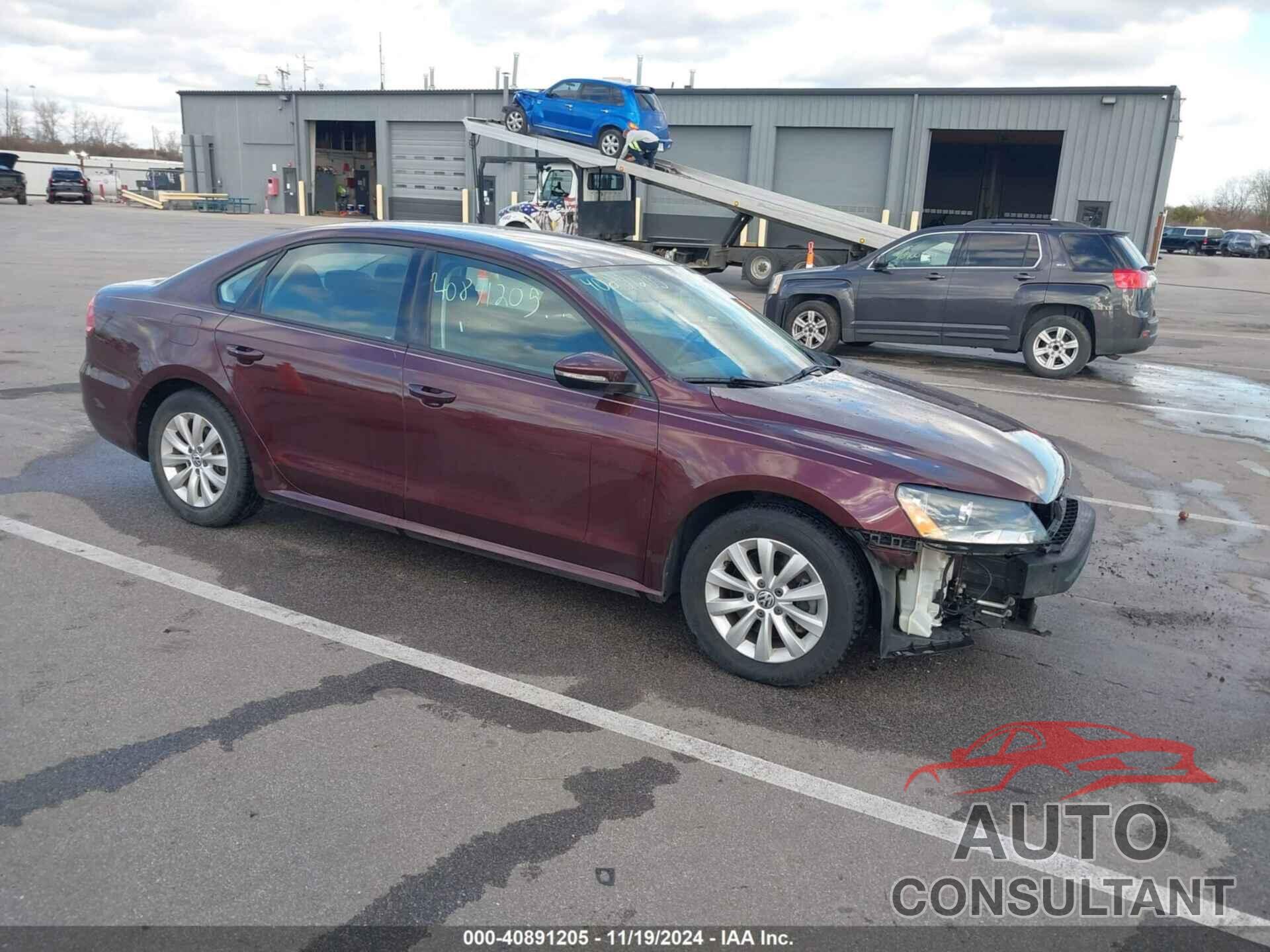 VOLKSWAGEN PASSAT 2012 - 1VWAH7A3XCC067347