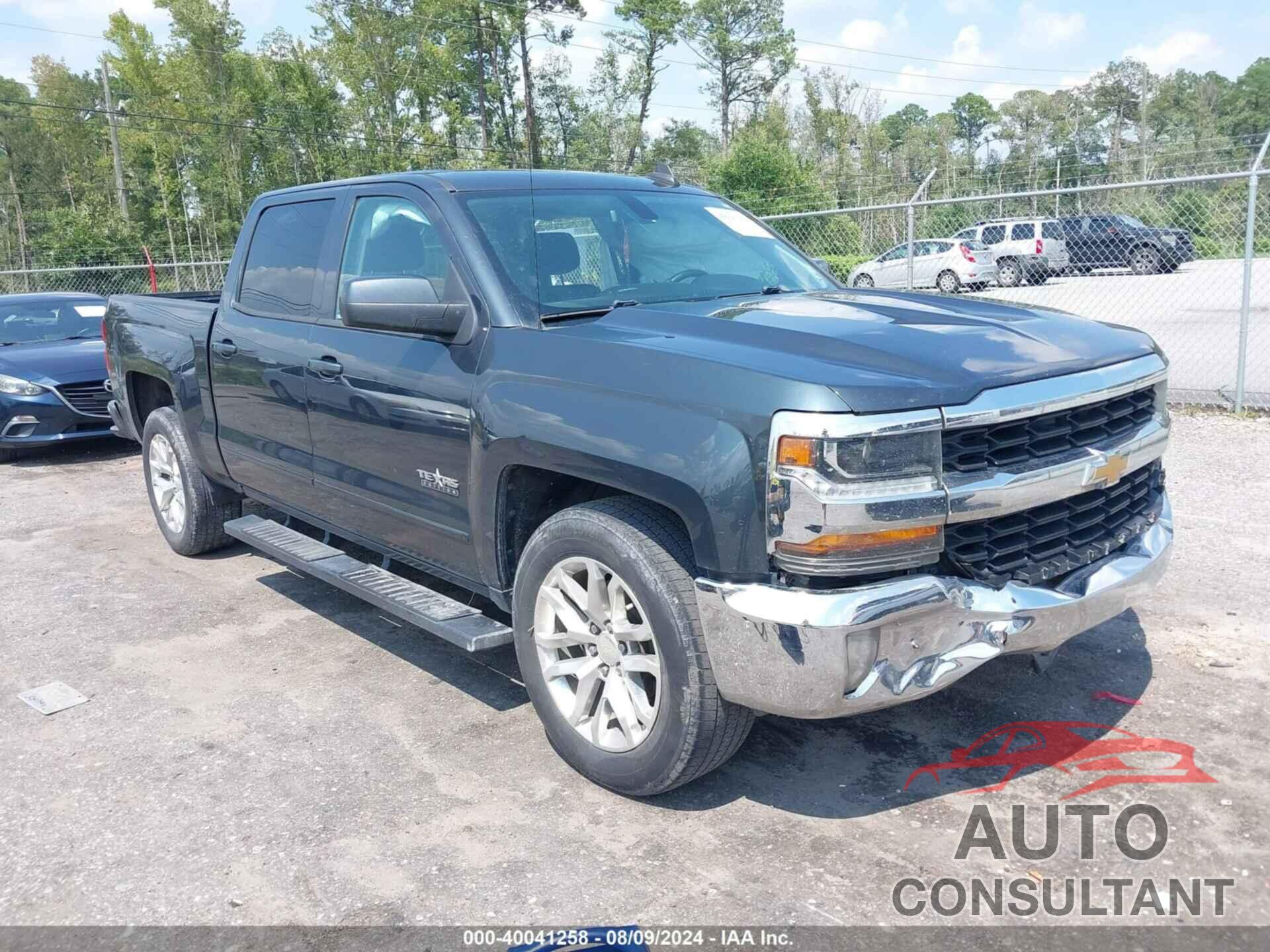 CHEVROLET SILVERADO 1500 2018 - 3GCUCRER2JG107813