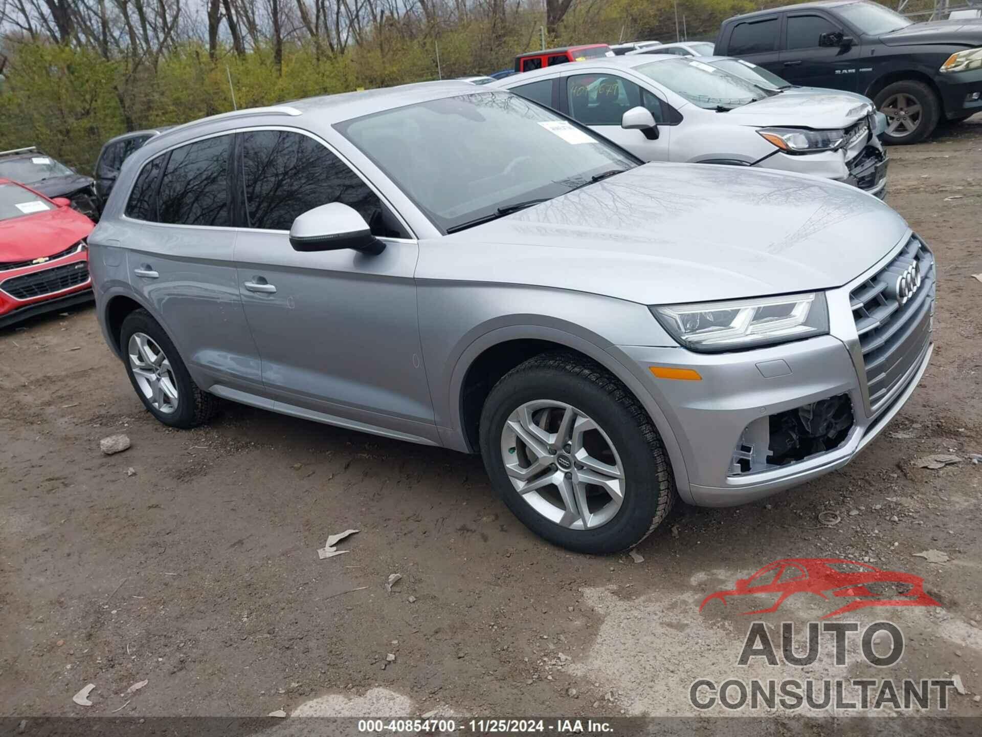 AUDI Q5 2018 - WA1BNAFY7J2027354