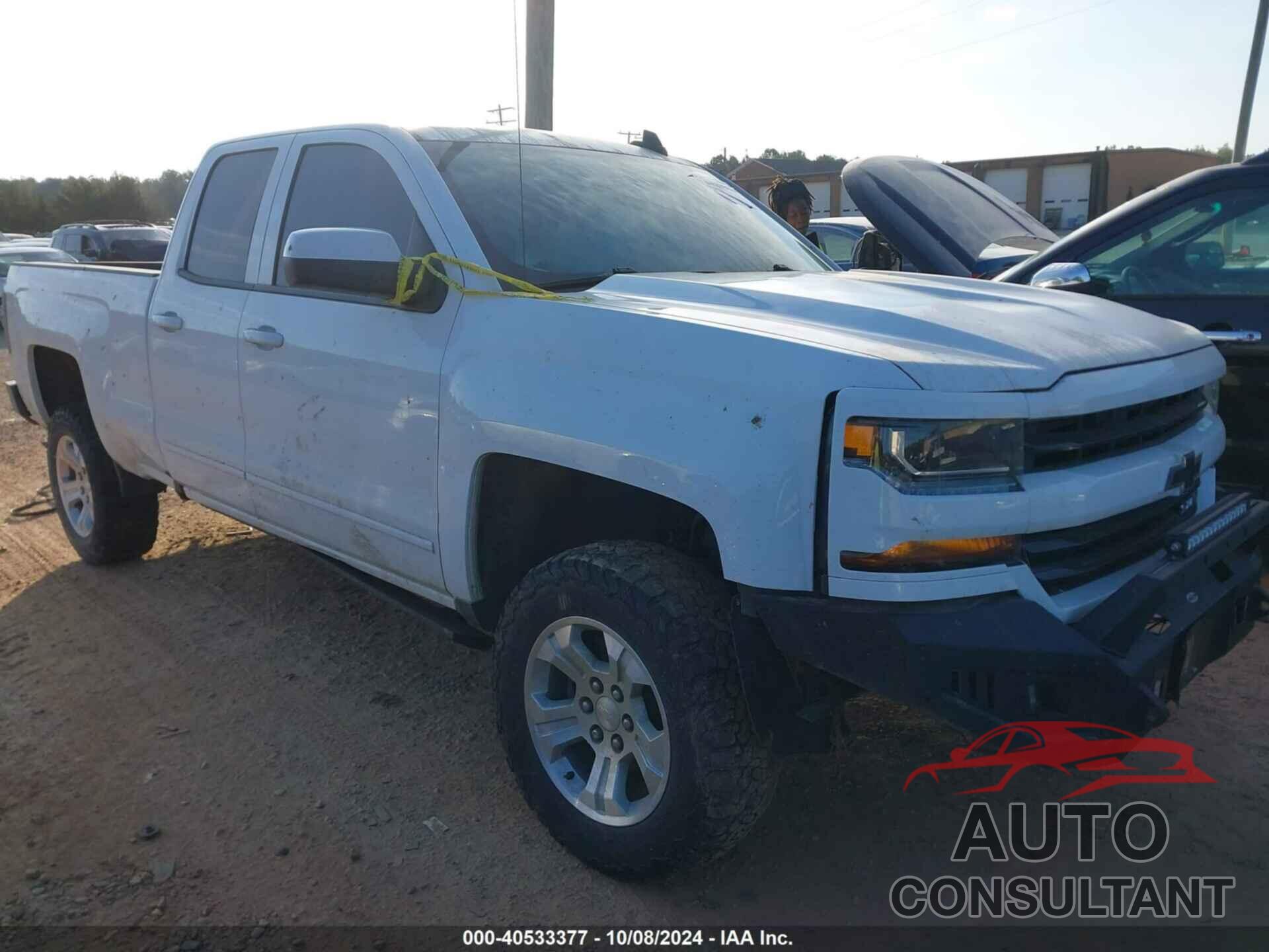 CHEVROLET SILVERADO 2018 - 1GCVKREC0JZ156236