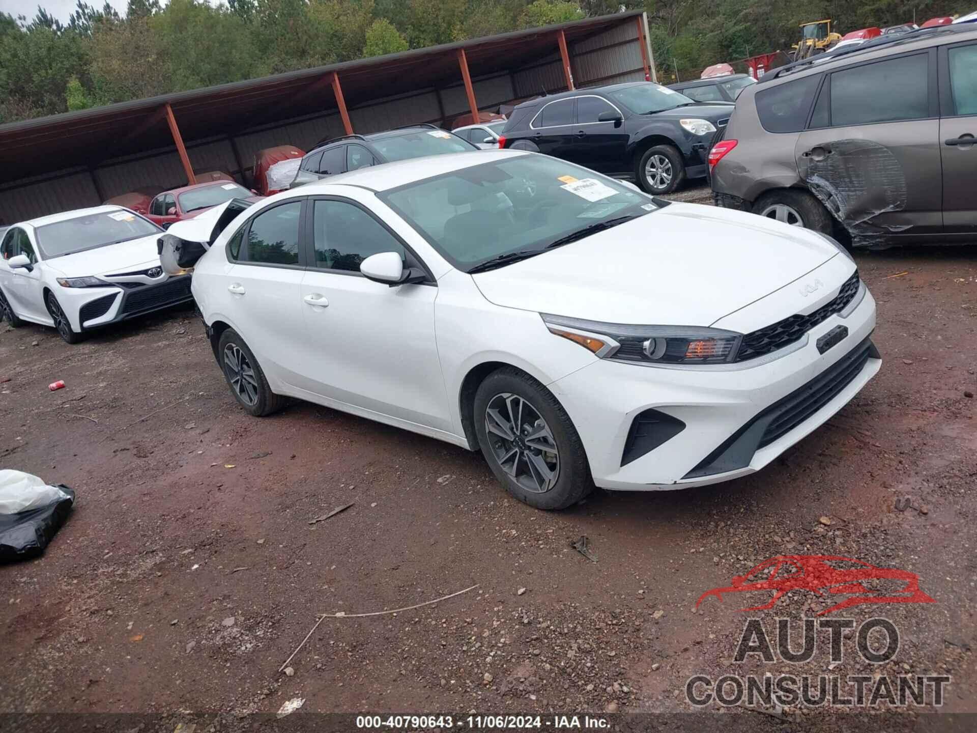 KIA FORTE 2023 - 3KPF24AD4PE667216
