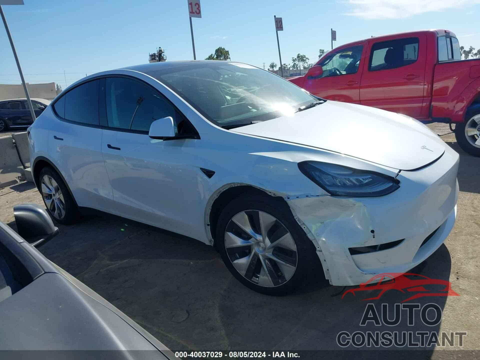 TESLA MODEL Y 2021 - 5YJYGDEEXMF204161