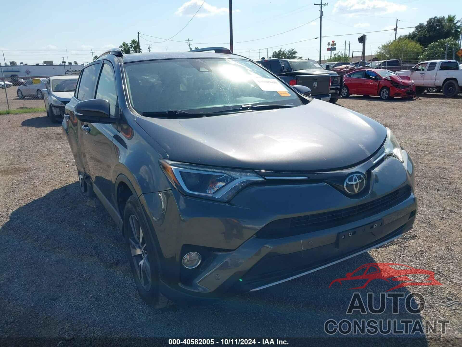 TOYOTA RAV4 2018 - JTMWFREV5JJ752564