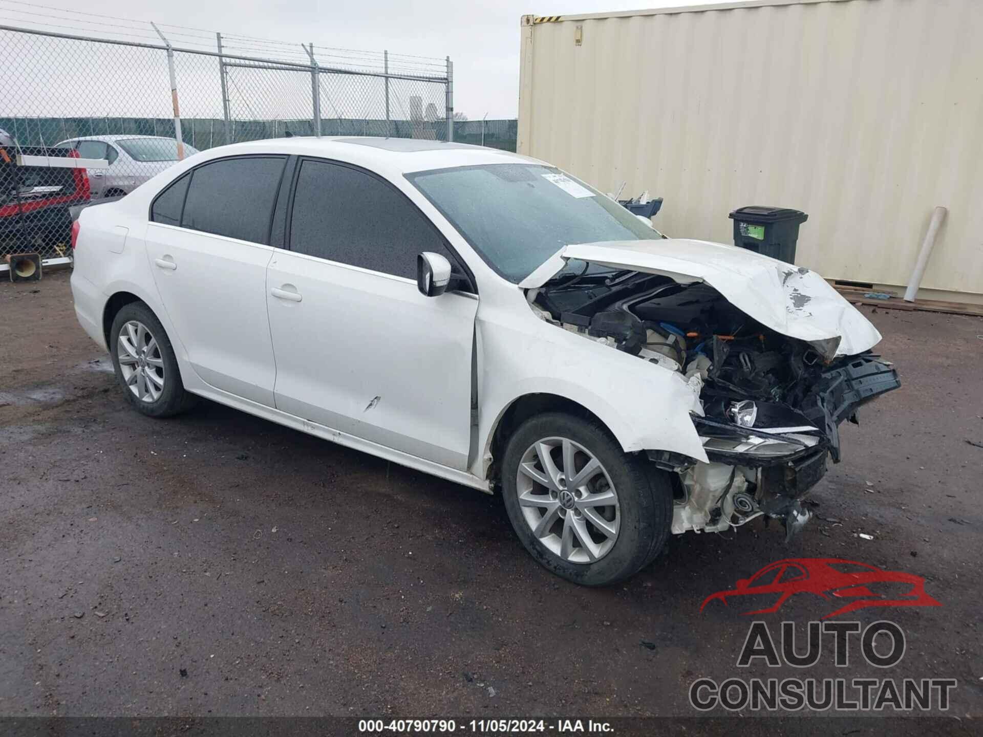 VOLKSWAGEN JETTA 2013 - 3VWDP7AJ2DM421182