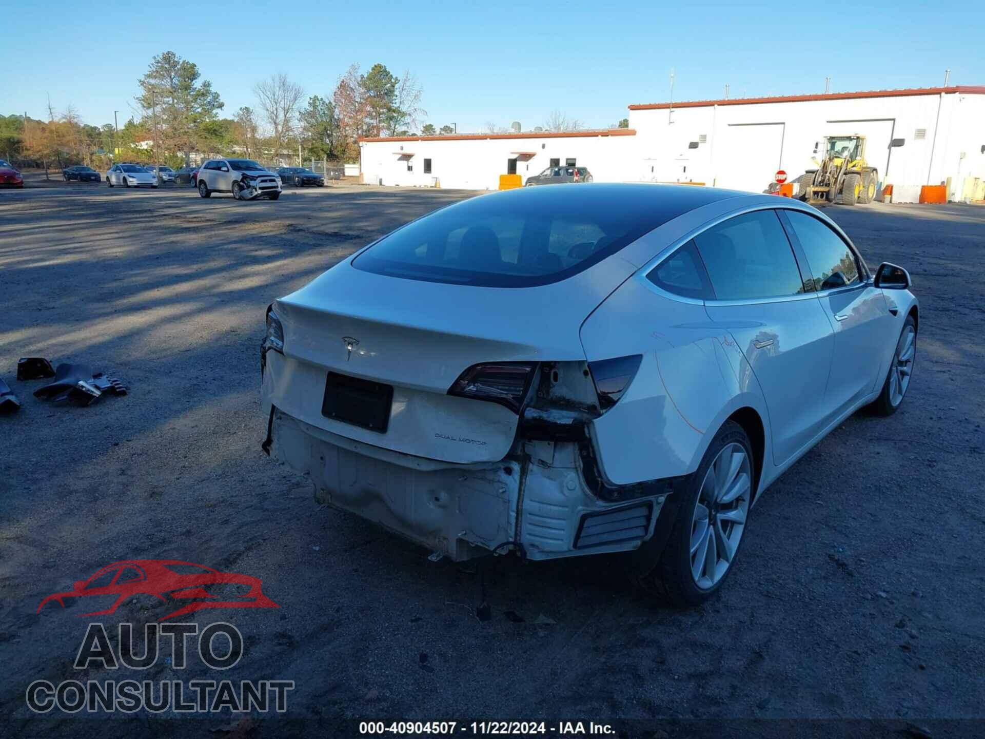 TESLA MODEL 3 2019 - 5YJ3E1EB7KF477771