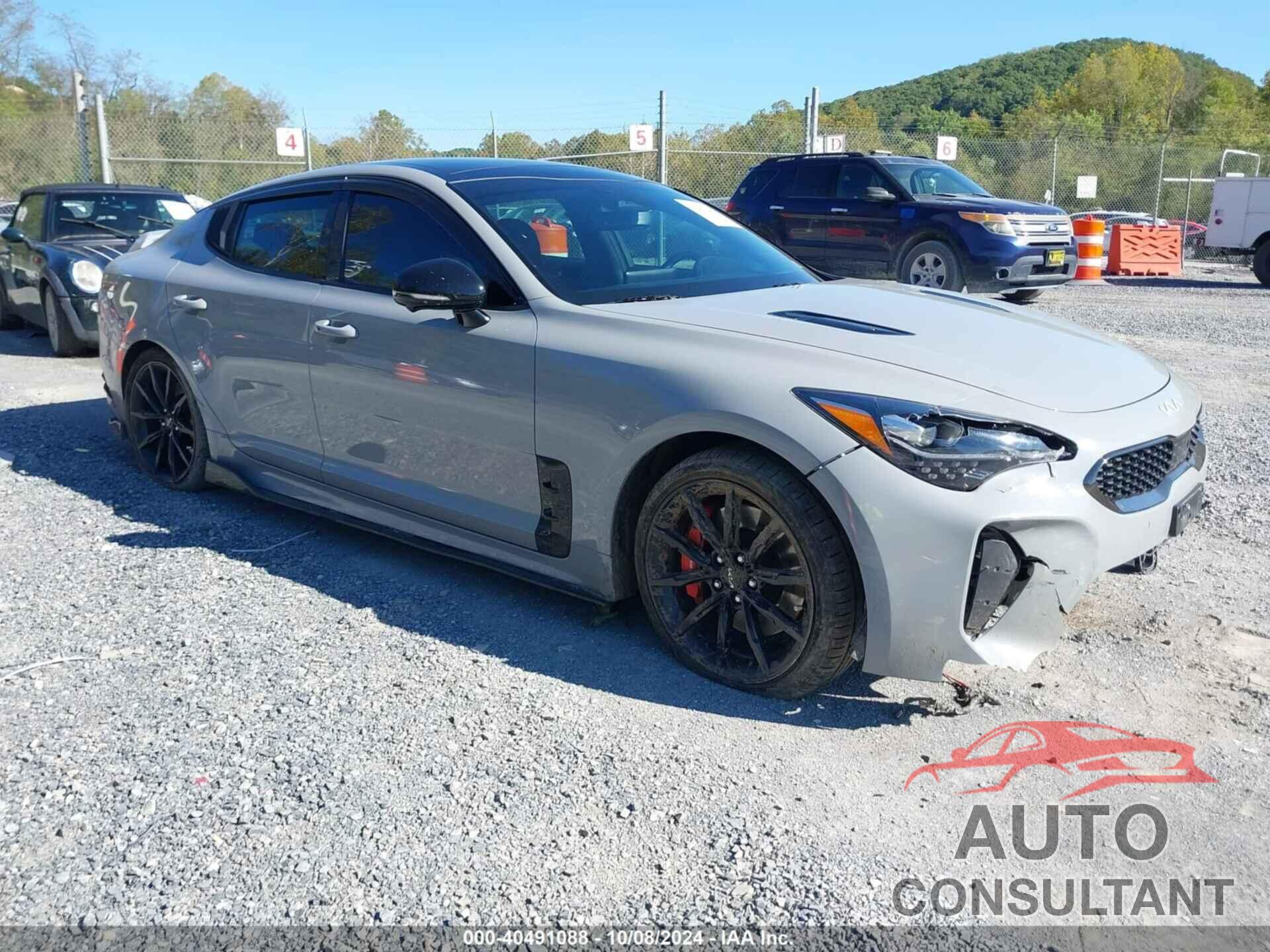 KIA STINGER 2022 - KNAE55LC8N6105316