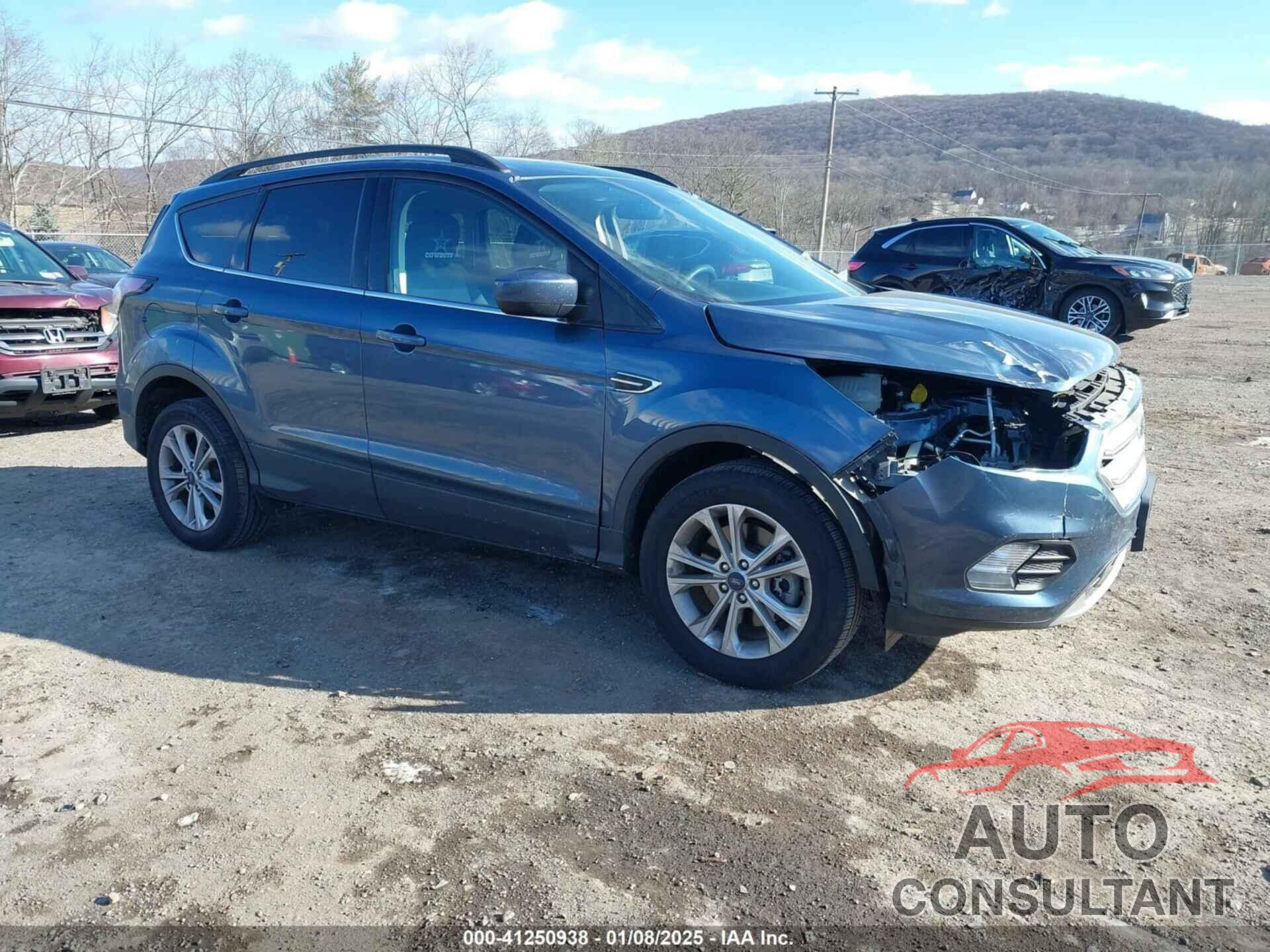 FORD ESCAPE 2018 - 1FMCU9GD6JUC40772