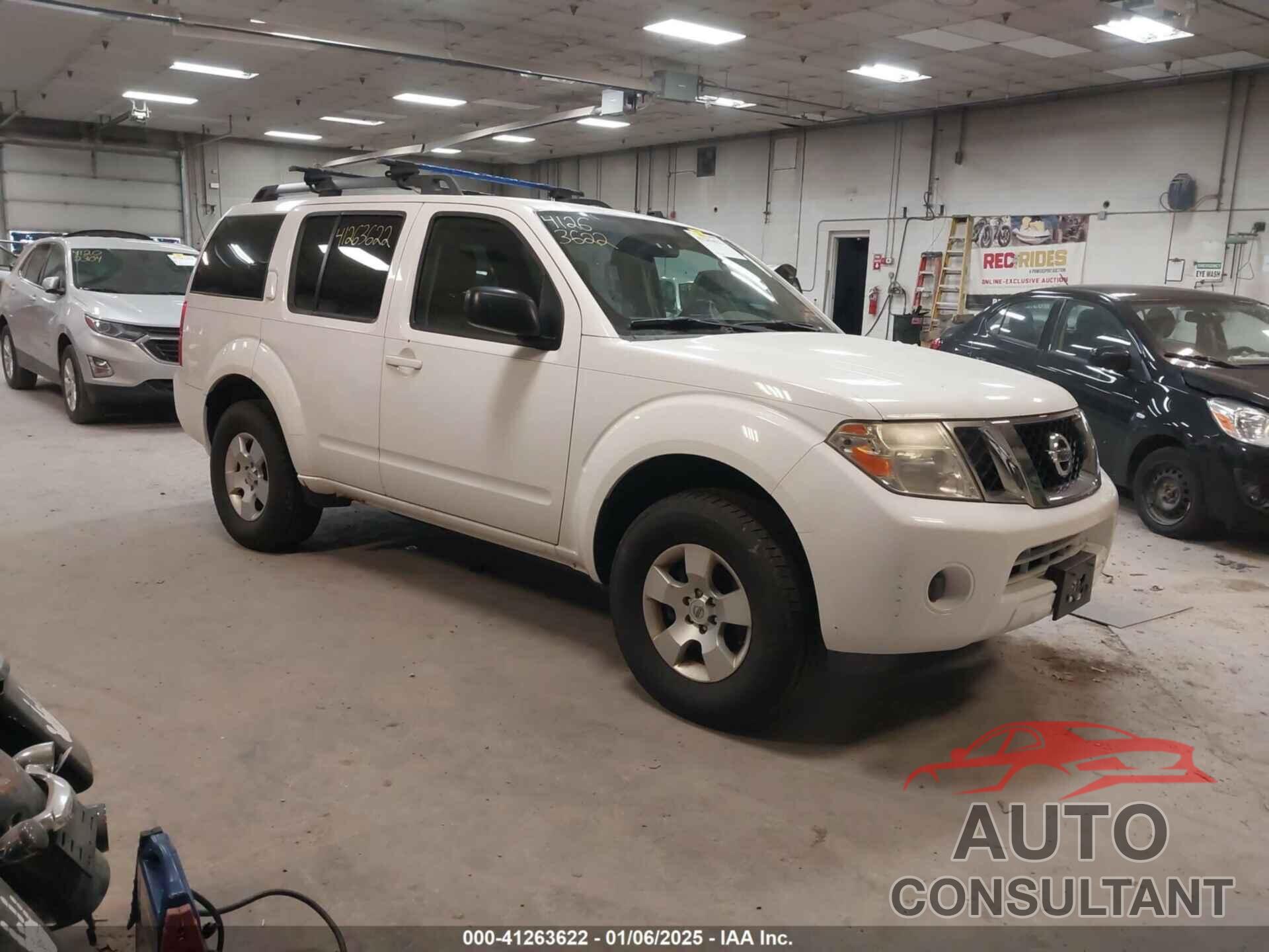 NISSAN PATHFINDER 2010 - 5N1AR1NB5AC621028