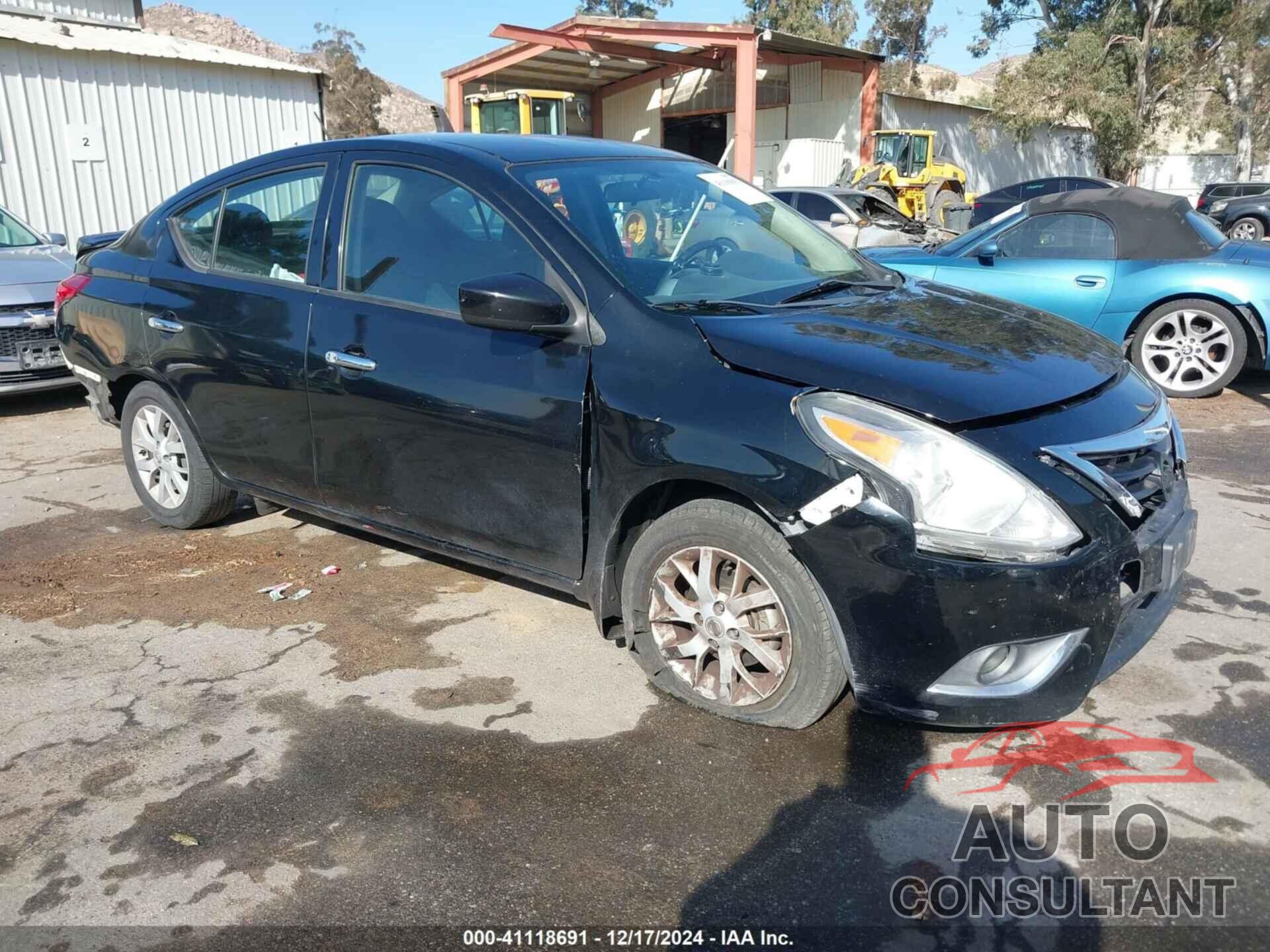 NISSAN VERSA 2019 - 3N1CN7APXKL844090