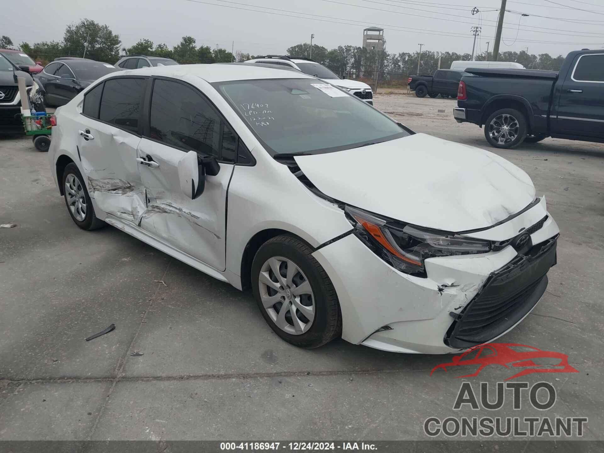 TOYOTA COROLLA 2023 - JTDB4MEE6PJ004423