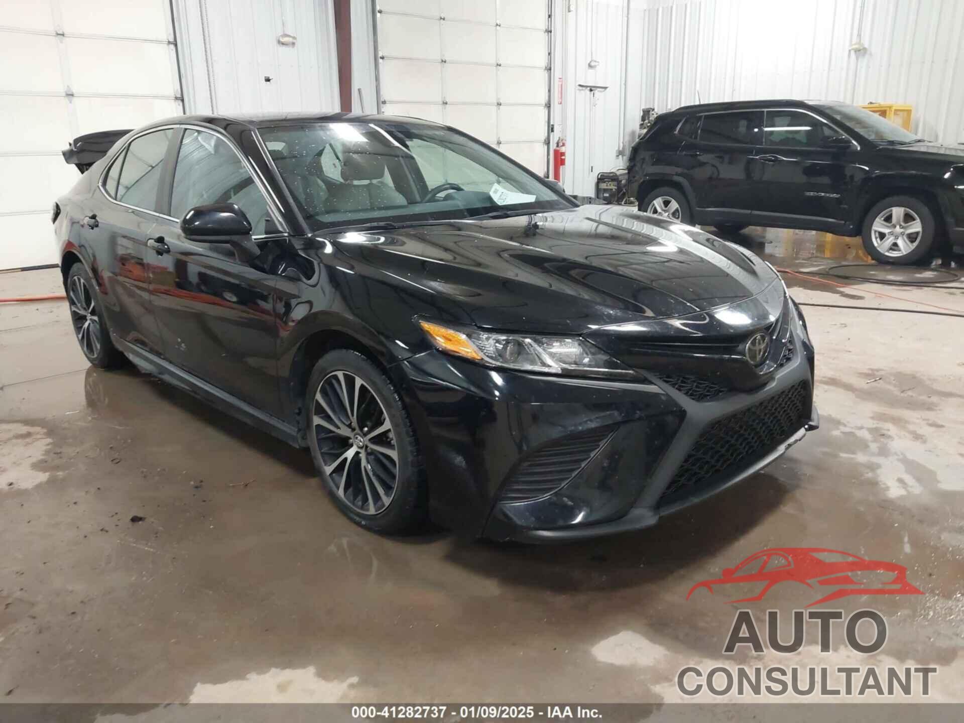TOYOTA CAMRY 2020 - 4T1G11AK9LU316832