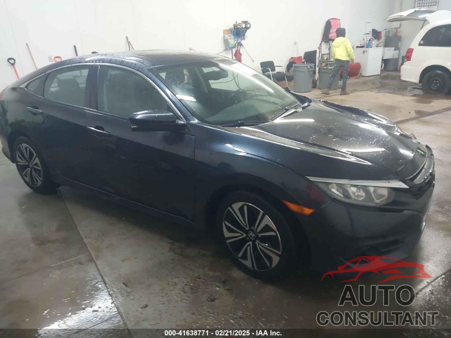 HONDA CIVIC 2017 - 19XFC1F71HE017761
