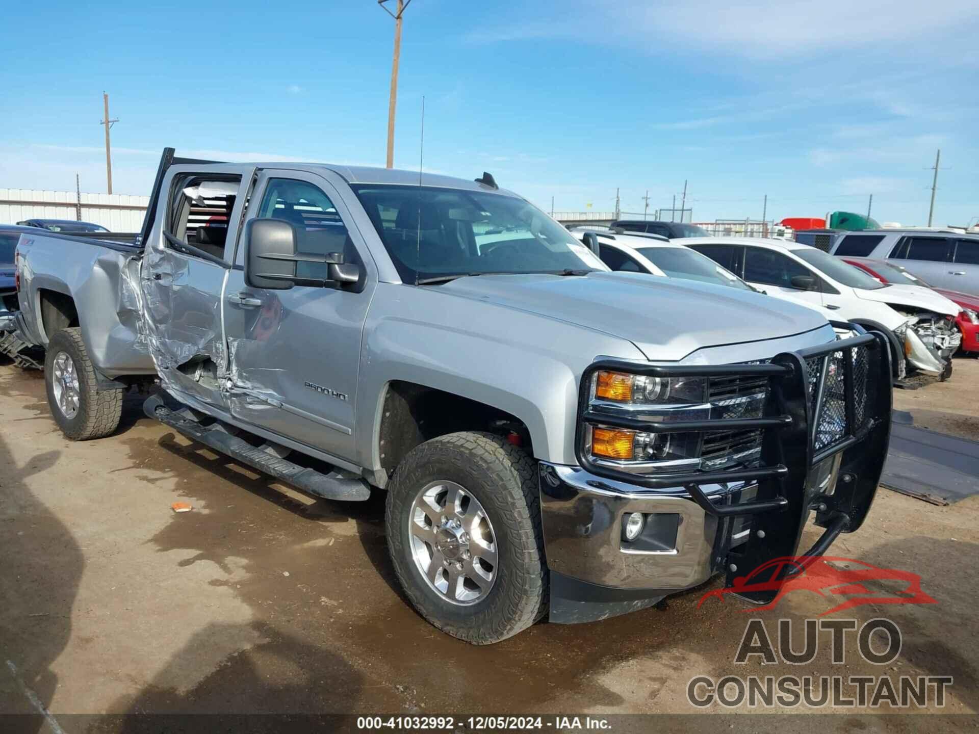 CHEVROLET SILVERADO 2500HD 2015 - 1GC1KVEG2FF604303