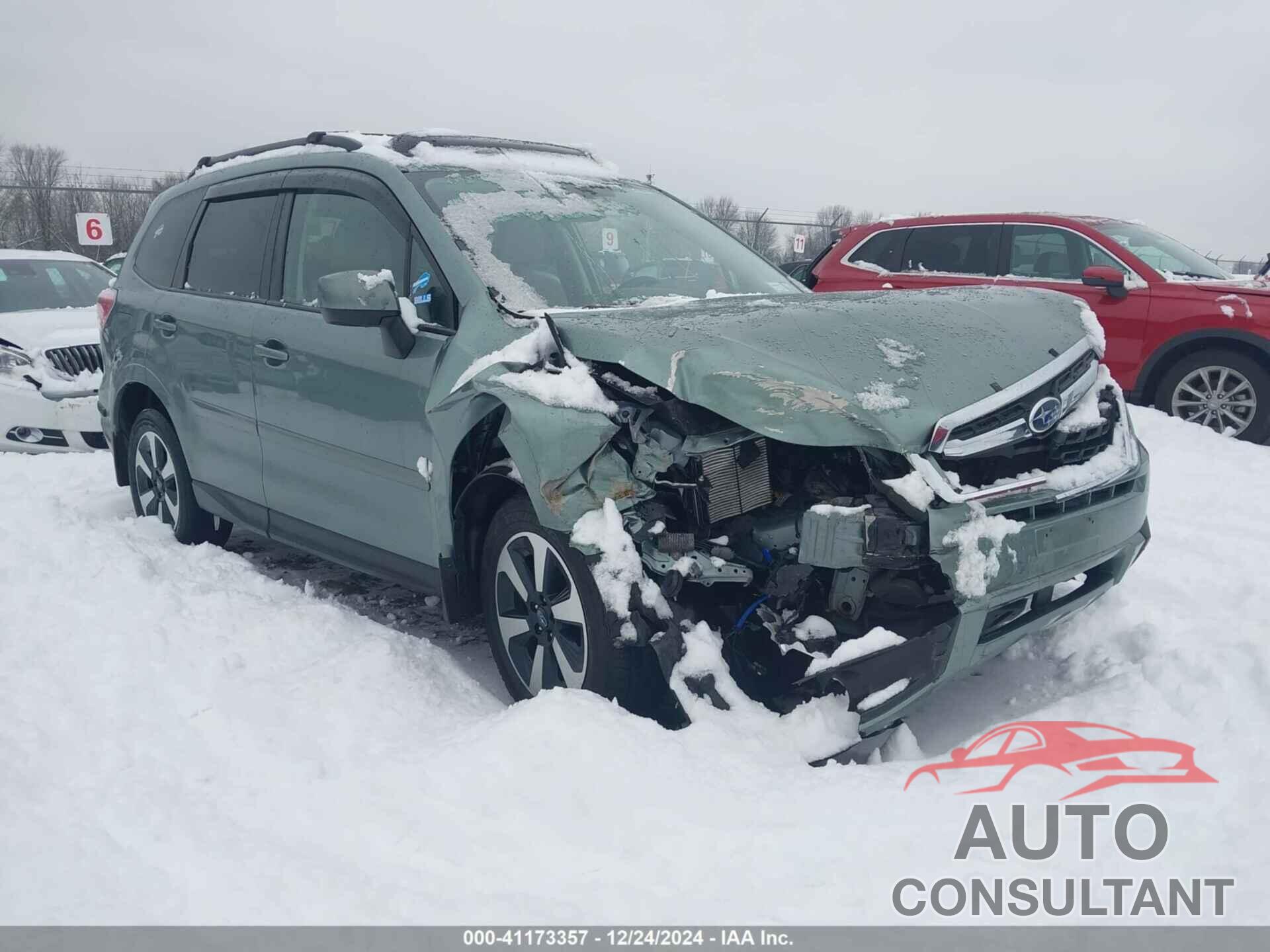 SUBARU FORESTER 2018 - JF2SJAEC1JG539686