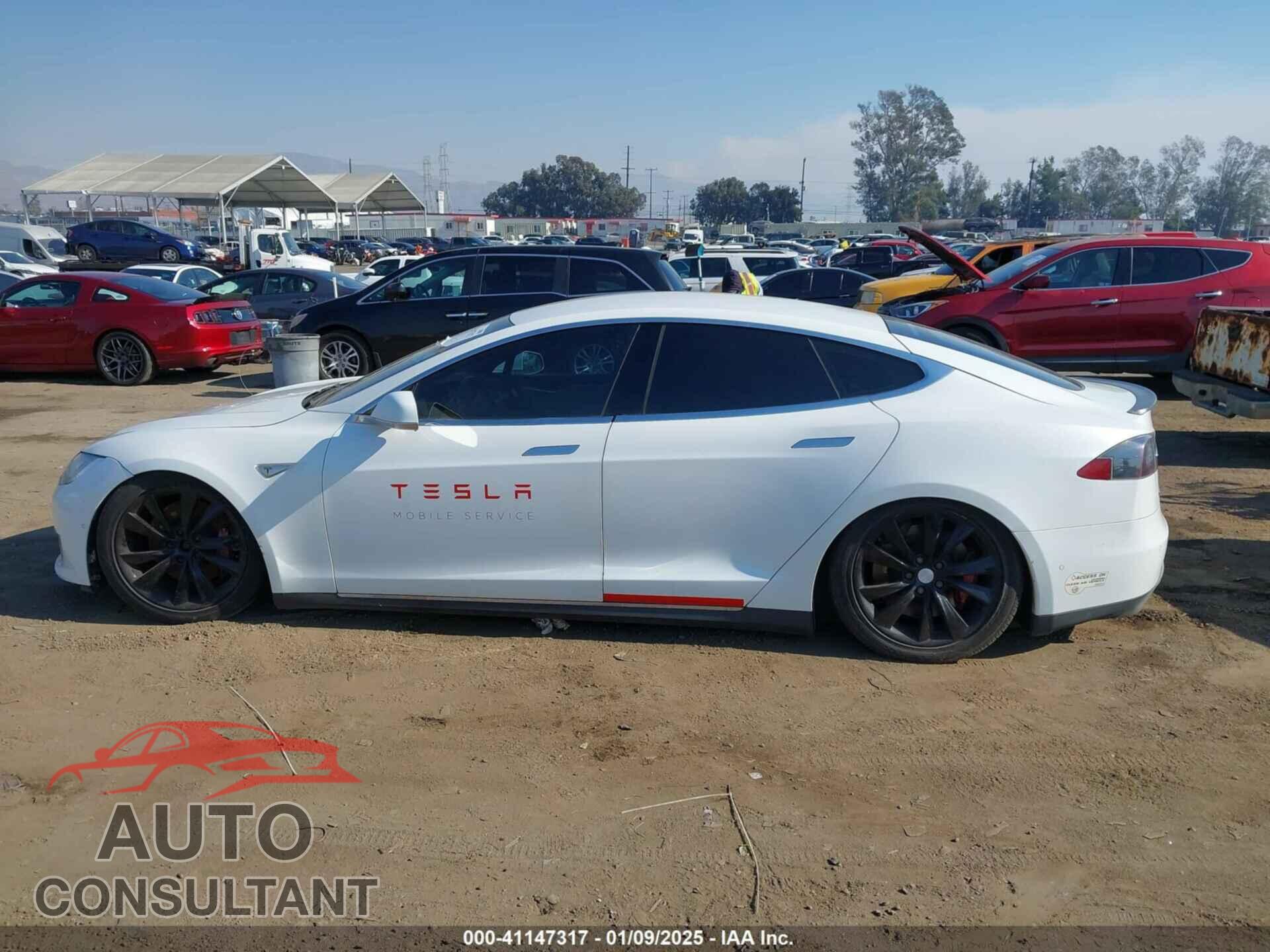 TESLA MODEL S 2014 - 5YJSA1H23EFP68209