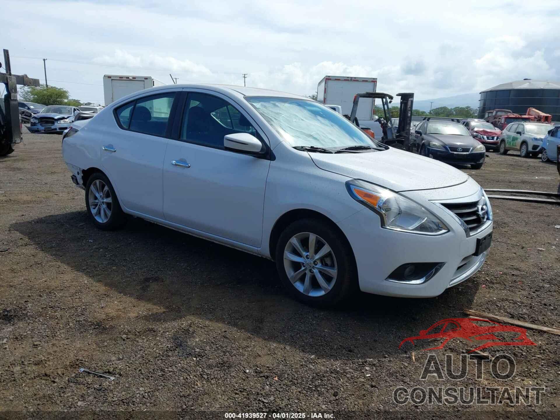 NISSAN VERSA 2017 - 3N1CN7APXHL865305