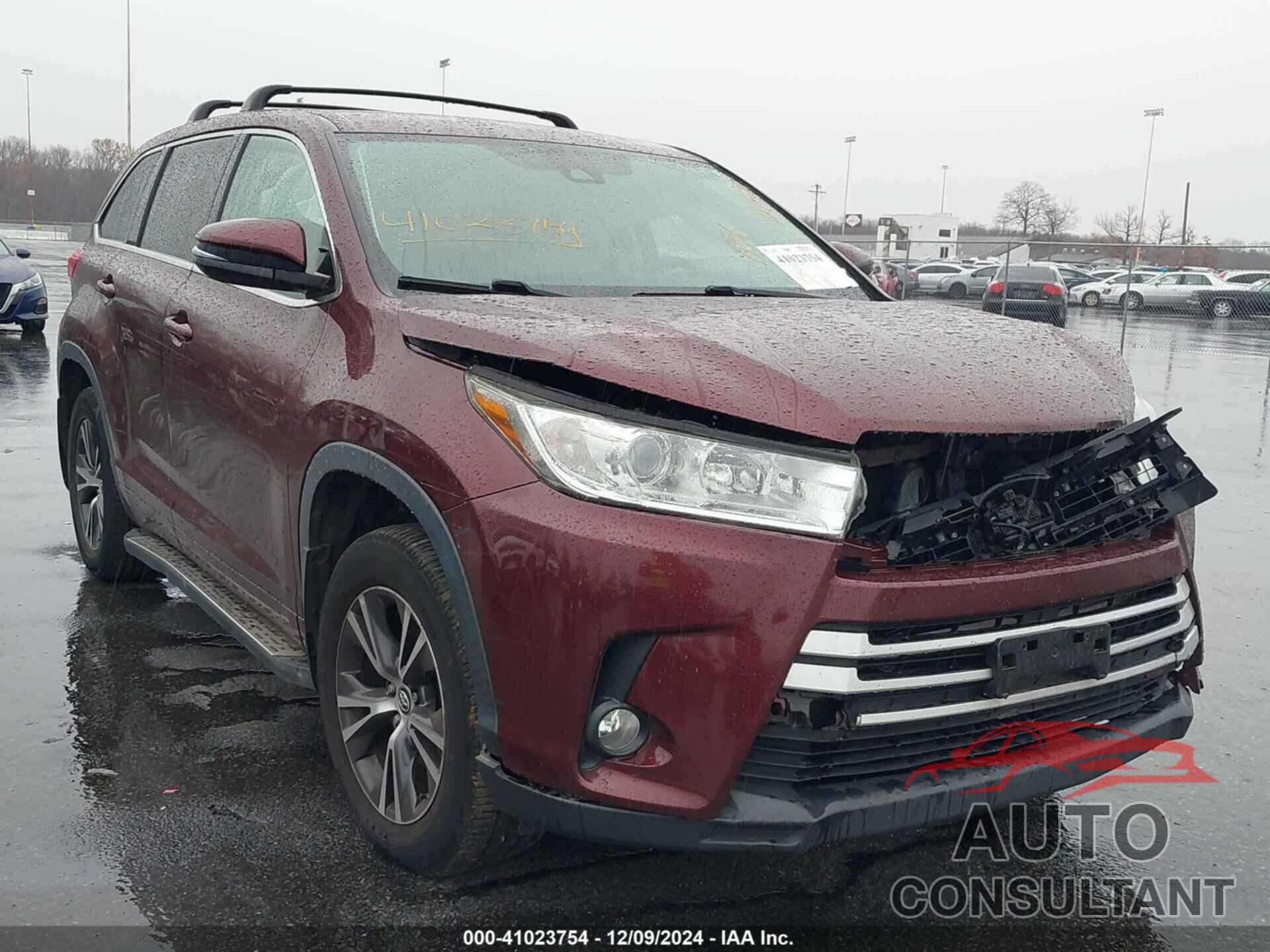 TOYOTA HIGHLANDER 2017 - 5TDBZRFH3HS481208