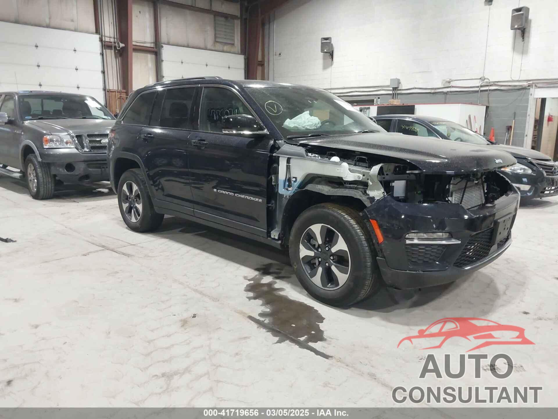 JEEP GRAND CHEROKEE 4XE 2024 - 1C4RJYB65R8582910